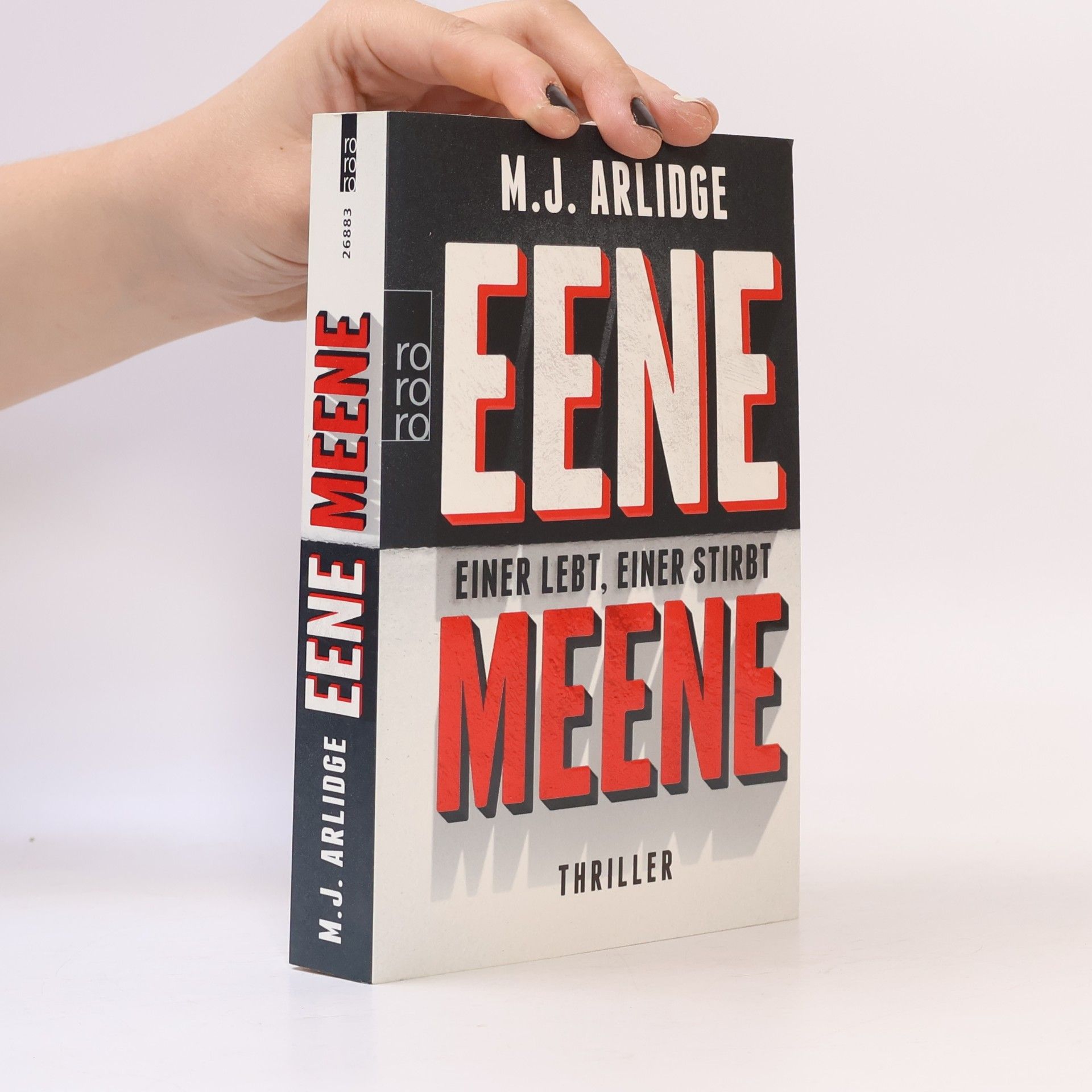 M. J. Arlidge Eene Meene