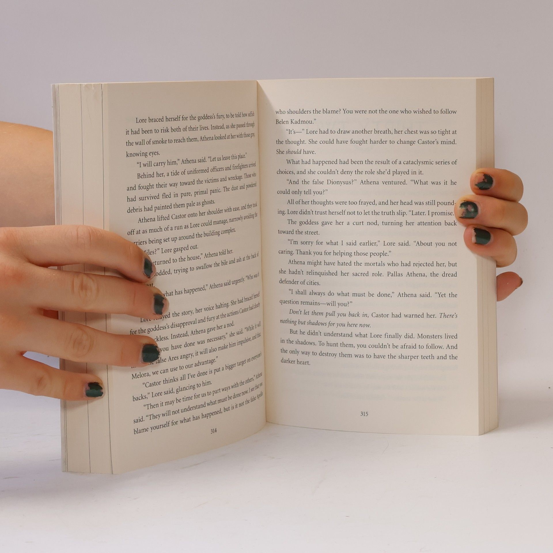 Alexandra Bracken Lore