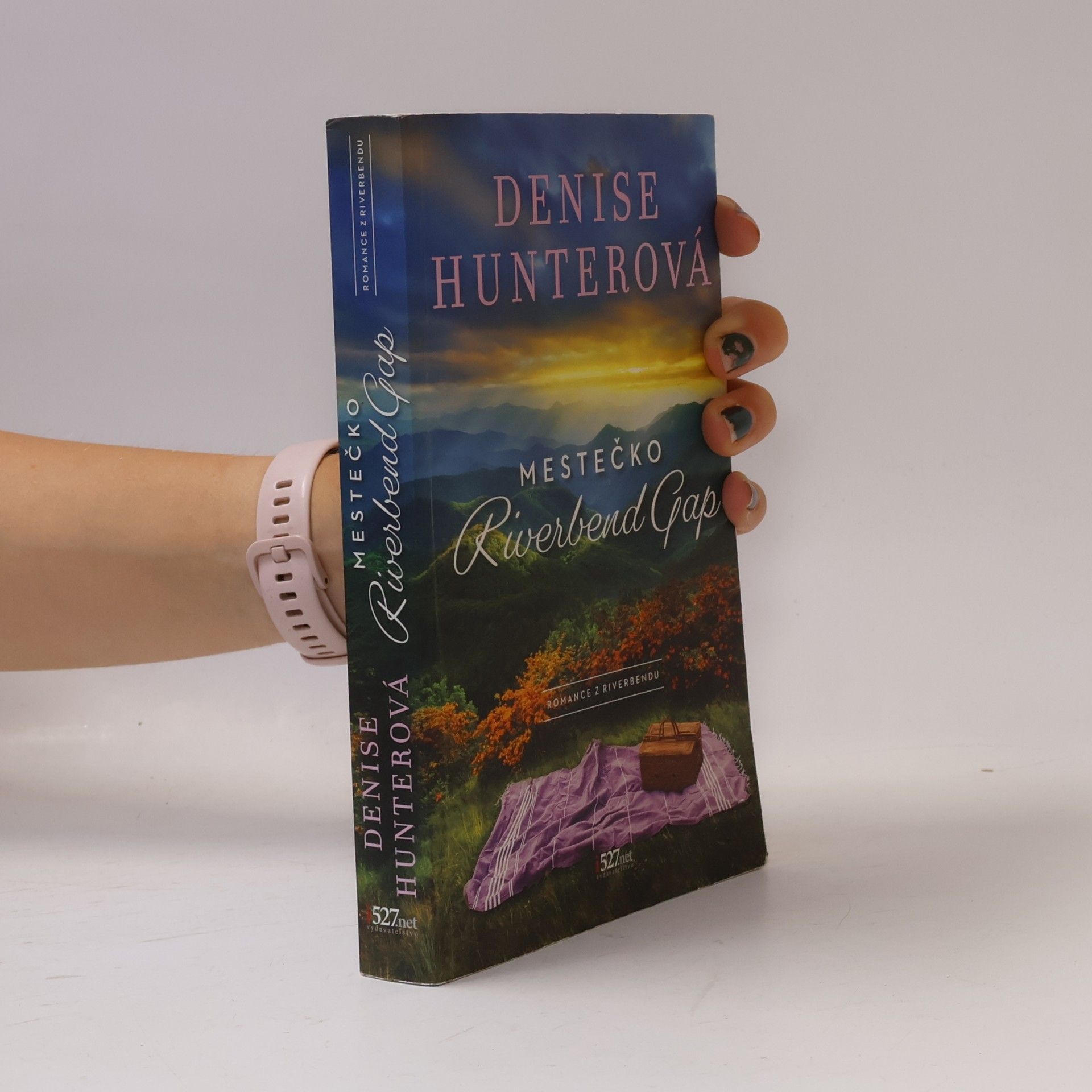 Denise Hunter Mestečko Riverbend Gap