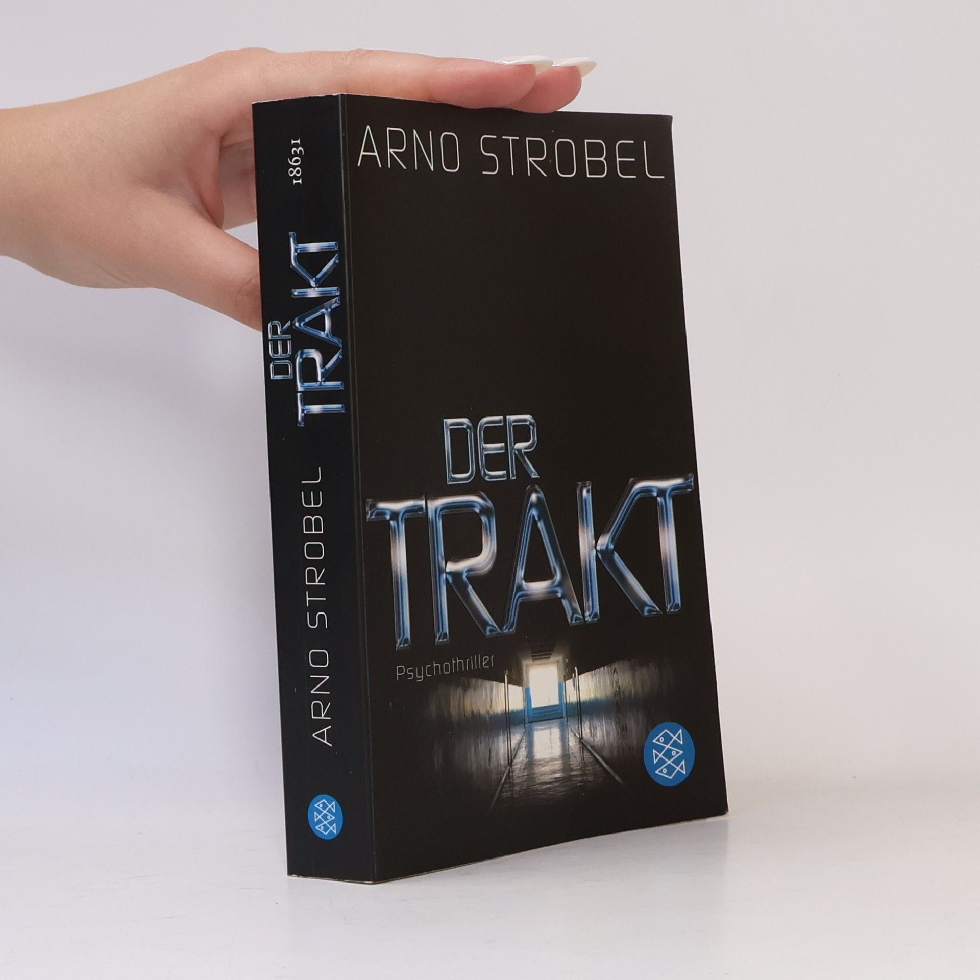 Arno Strobel Der Trakt