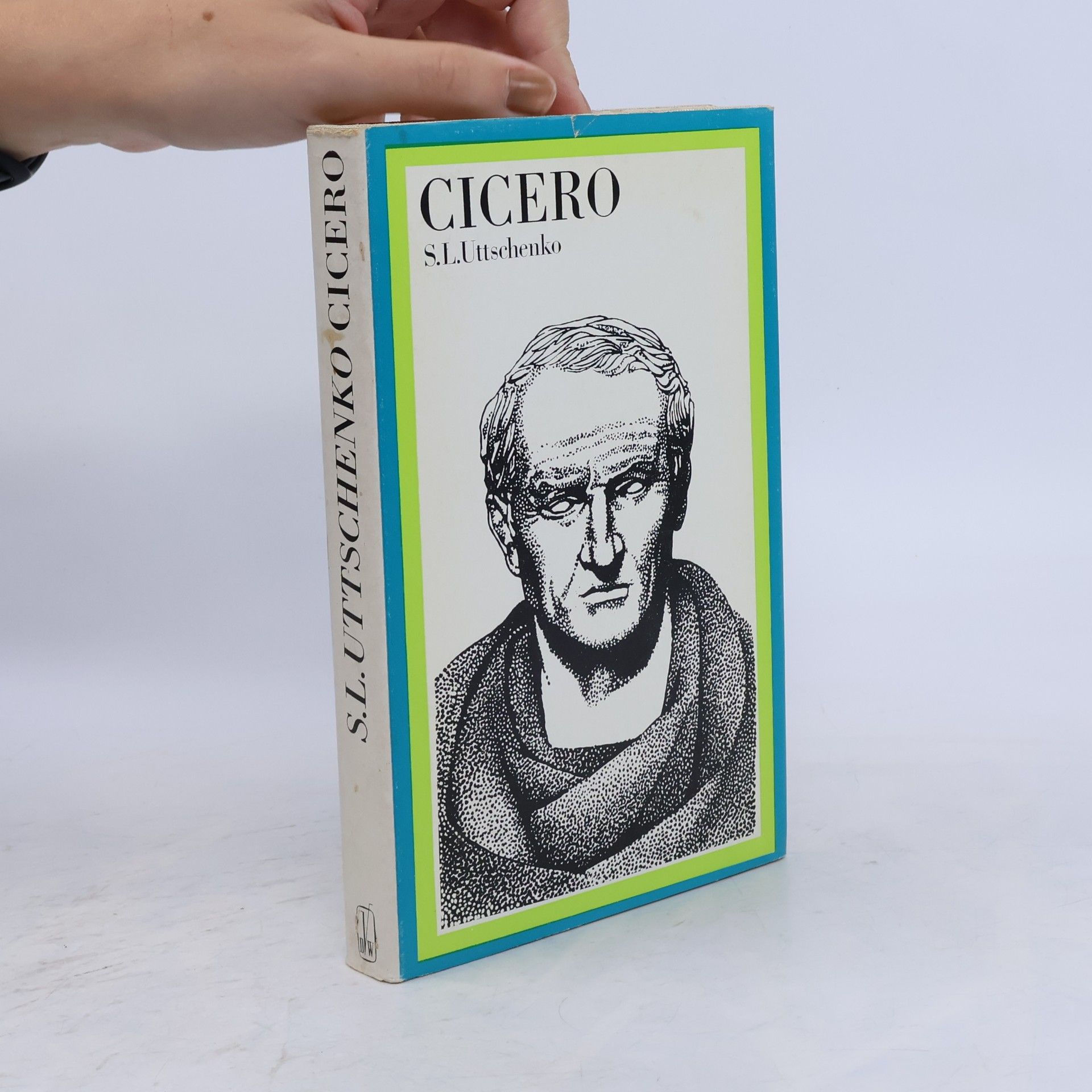 S.L. Uttschenko Cicero