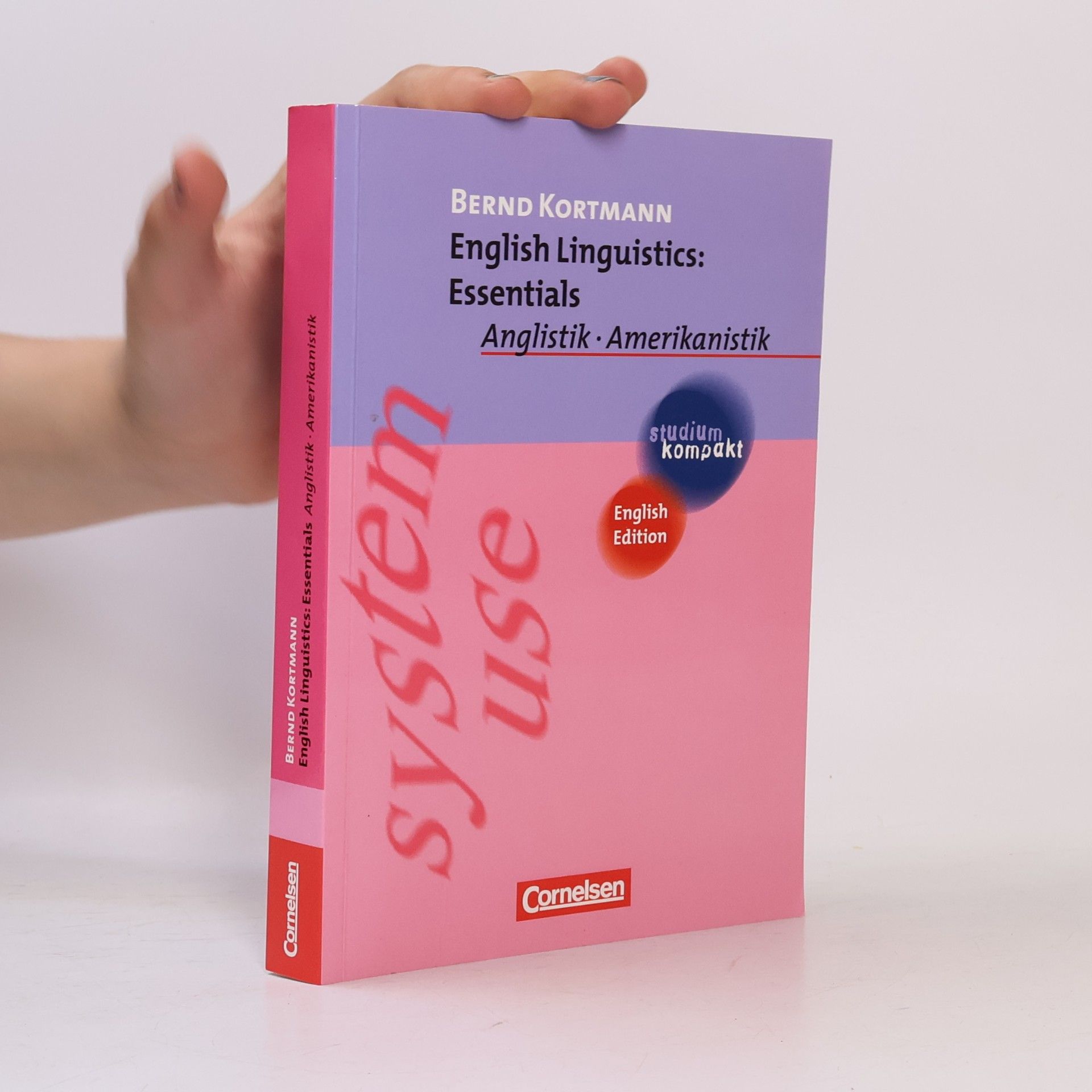 Bernd Kortmann English linguistics : essentials
