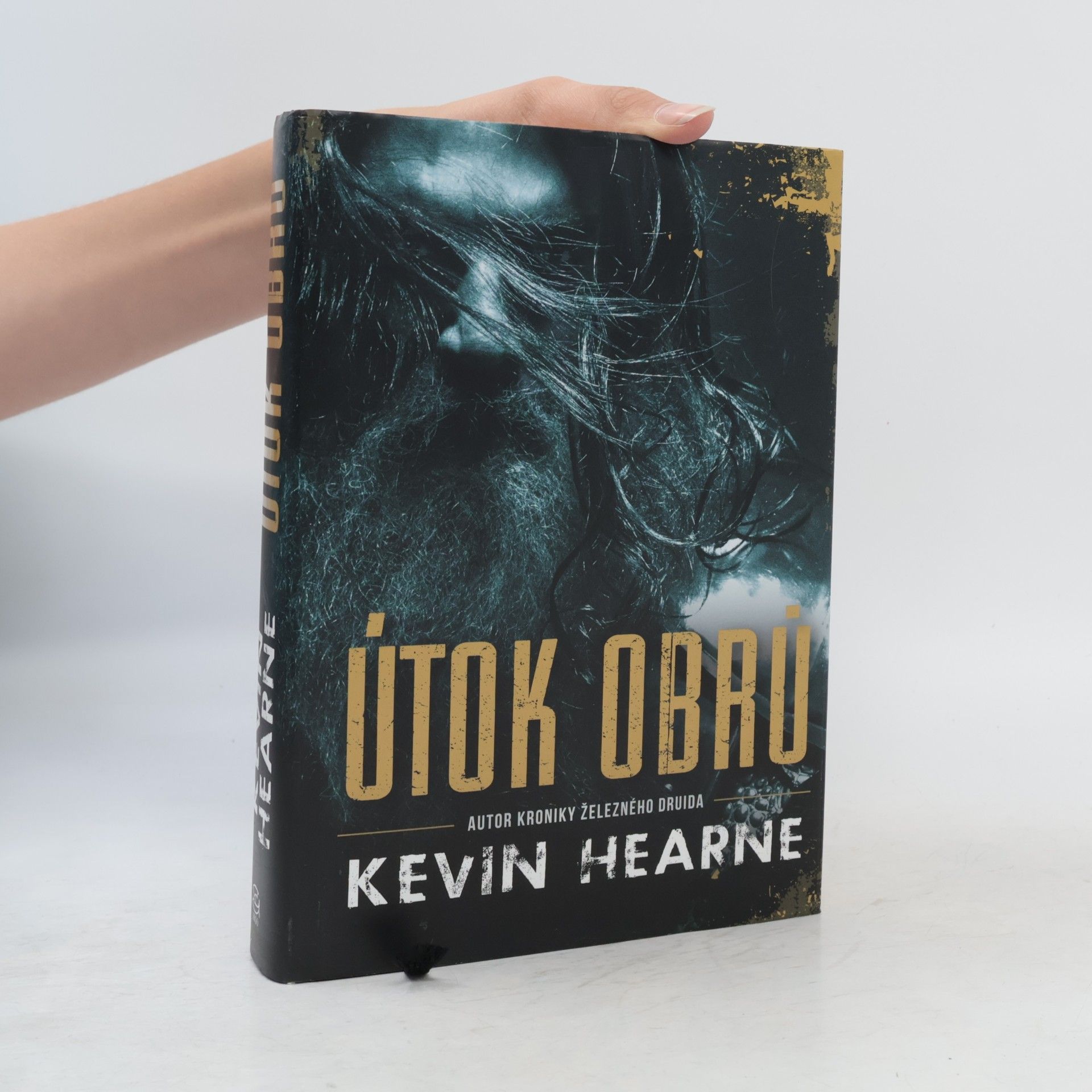 Kevin Hearne Útok obrů