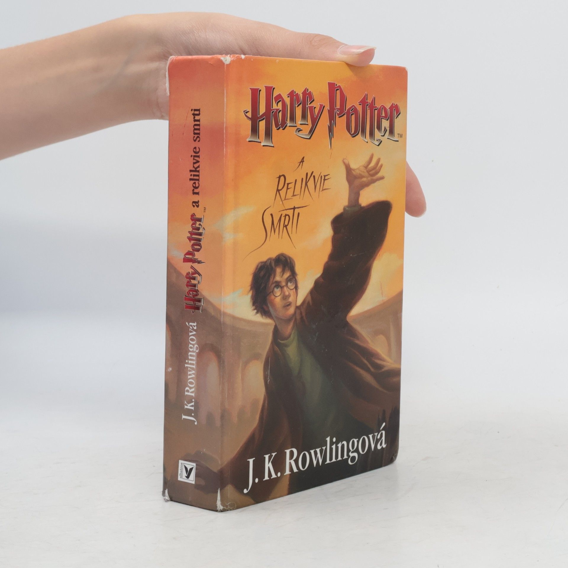Joanne K. Rowlingová Harry Potter a relikvie smrti