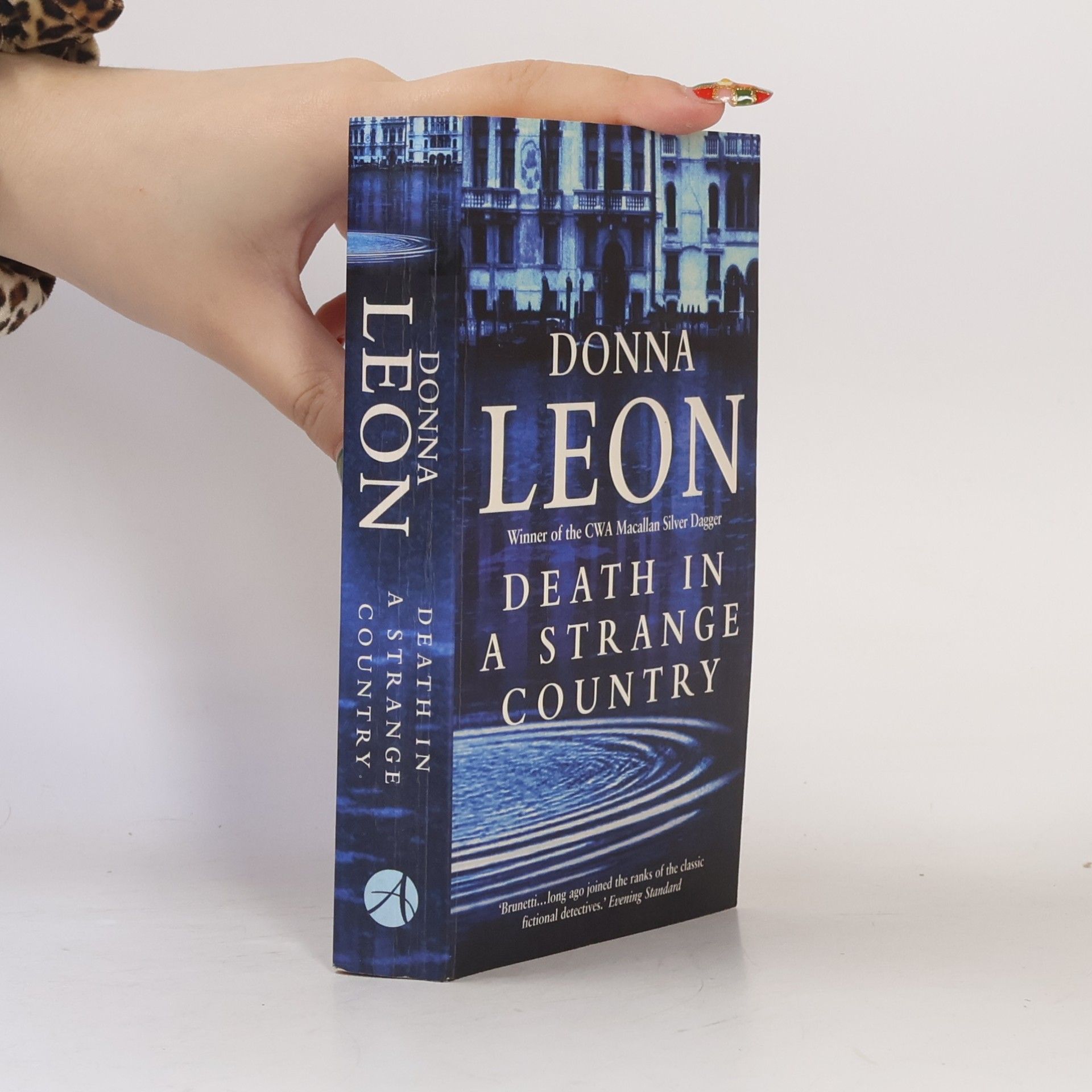 Donna Leon Death in a Strange Country