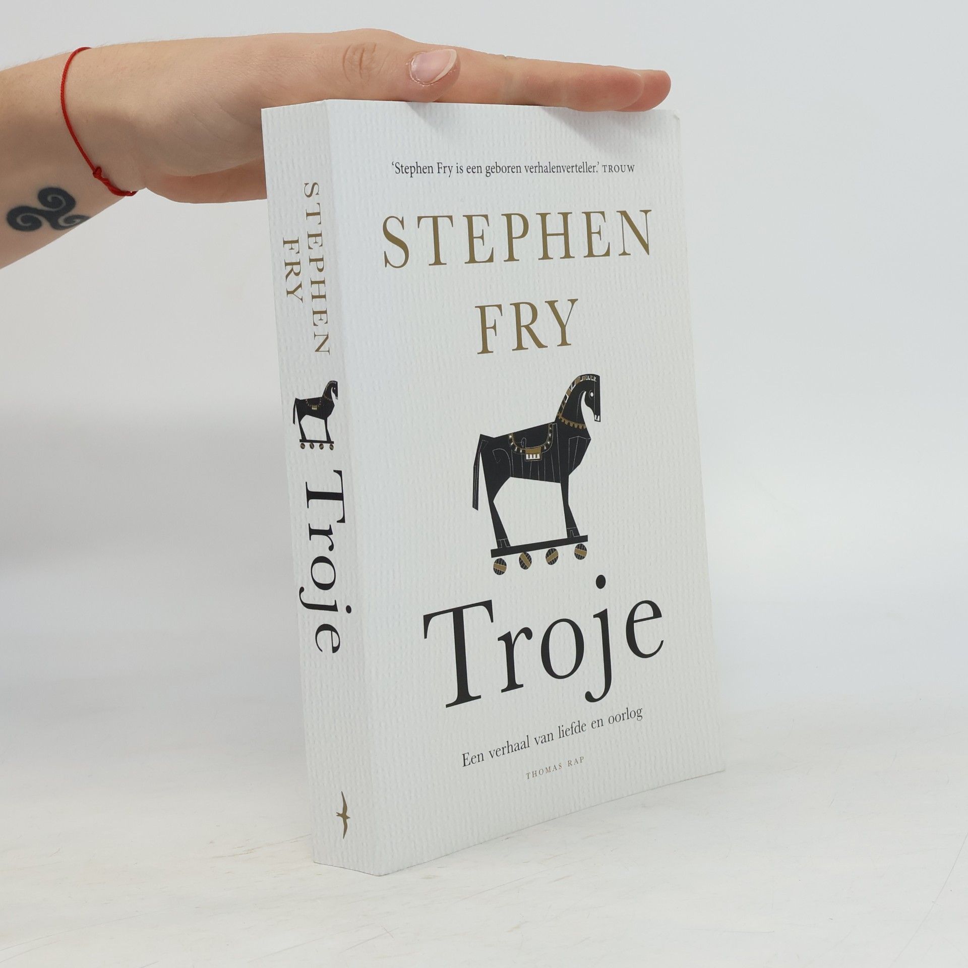Stephen Fry Troje