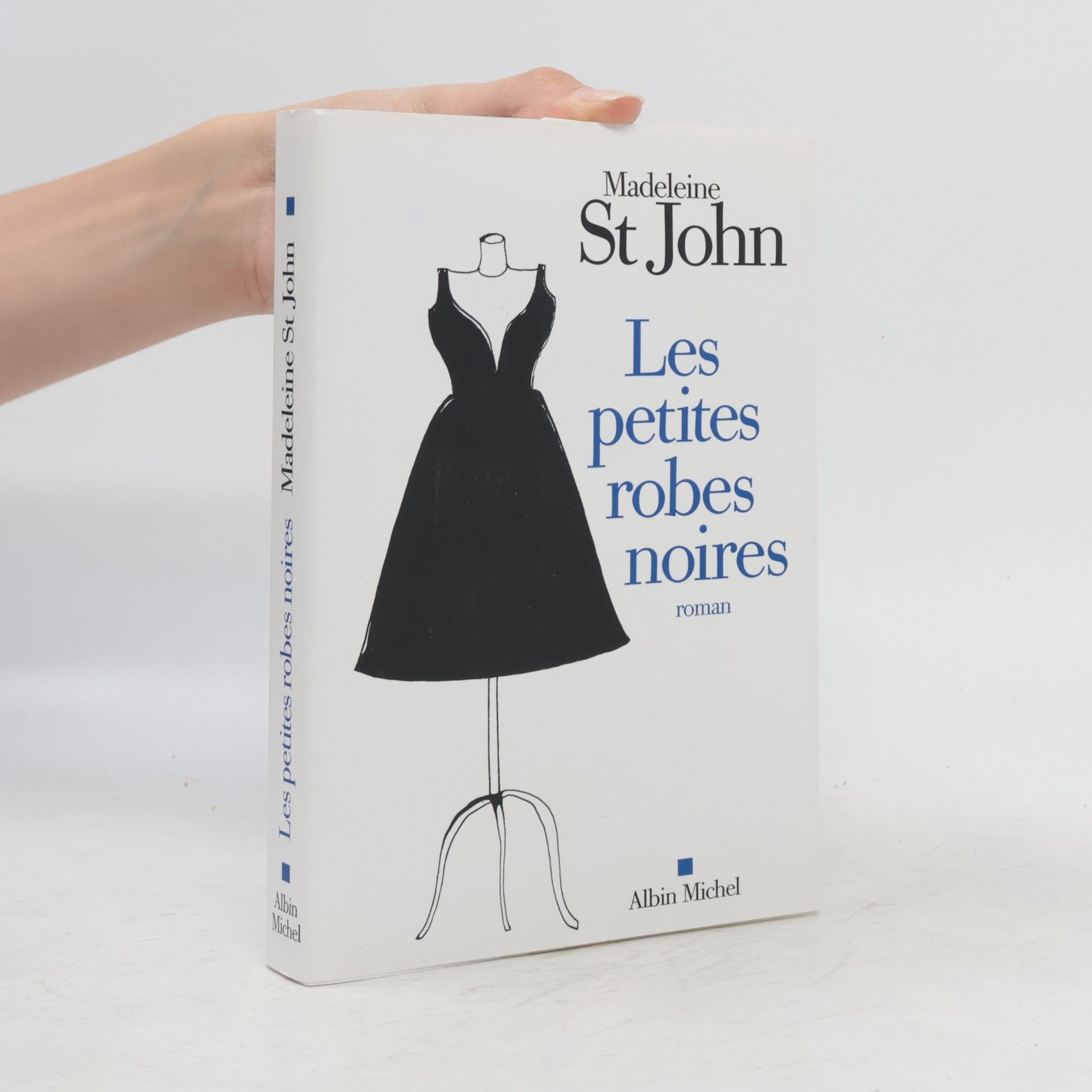 Madeleine St John Les petites robes noires