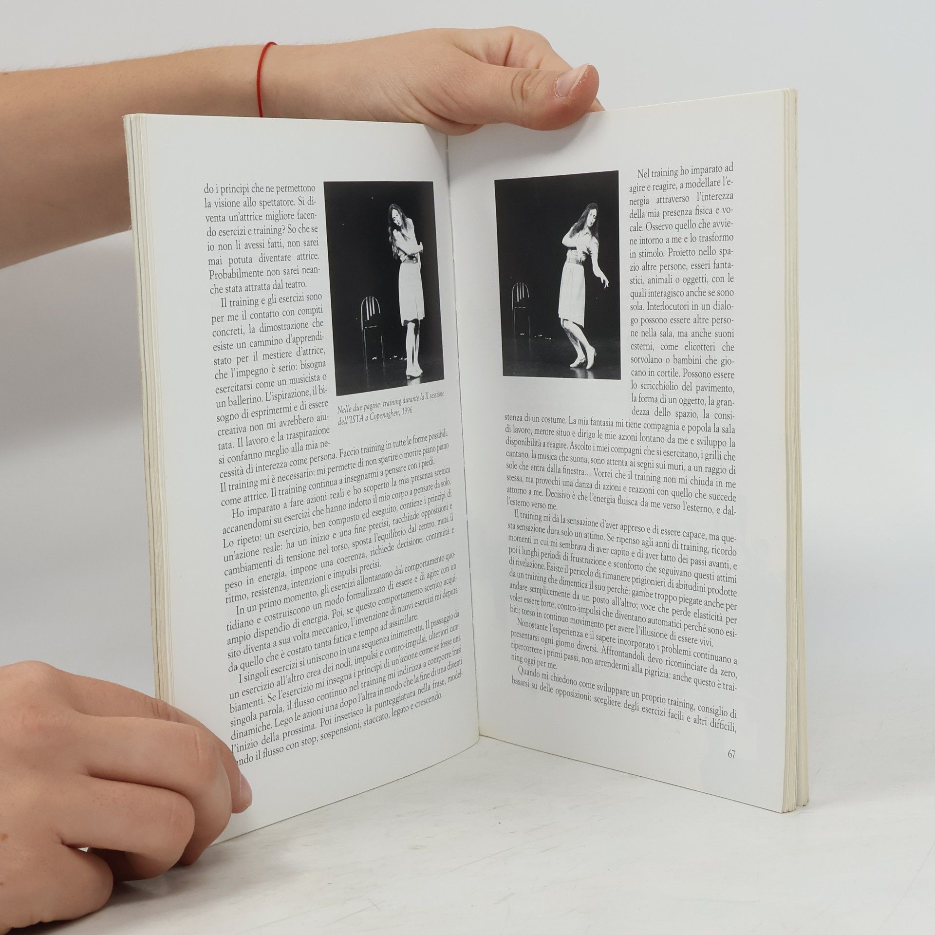Julia Varley Pietre d'acqua. Taccuino di un'attrice dell'Odin Teatret (I libri bianchi)