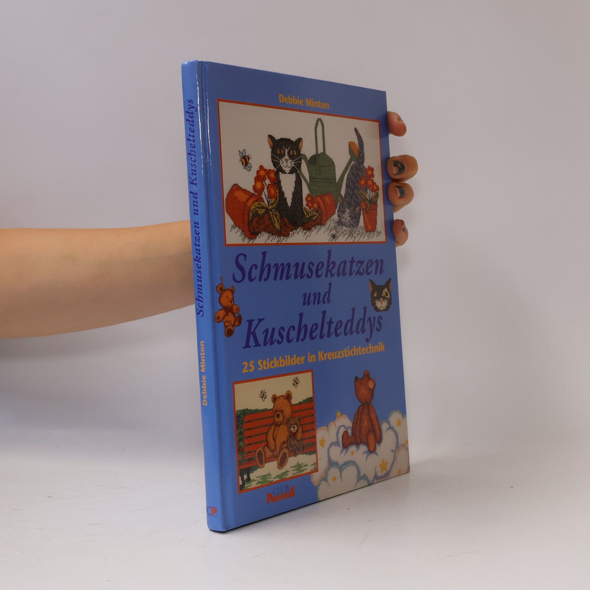 Debbie Minton Schmusekatzen und Kuschelteddys