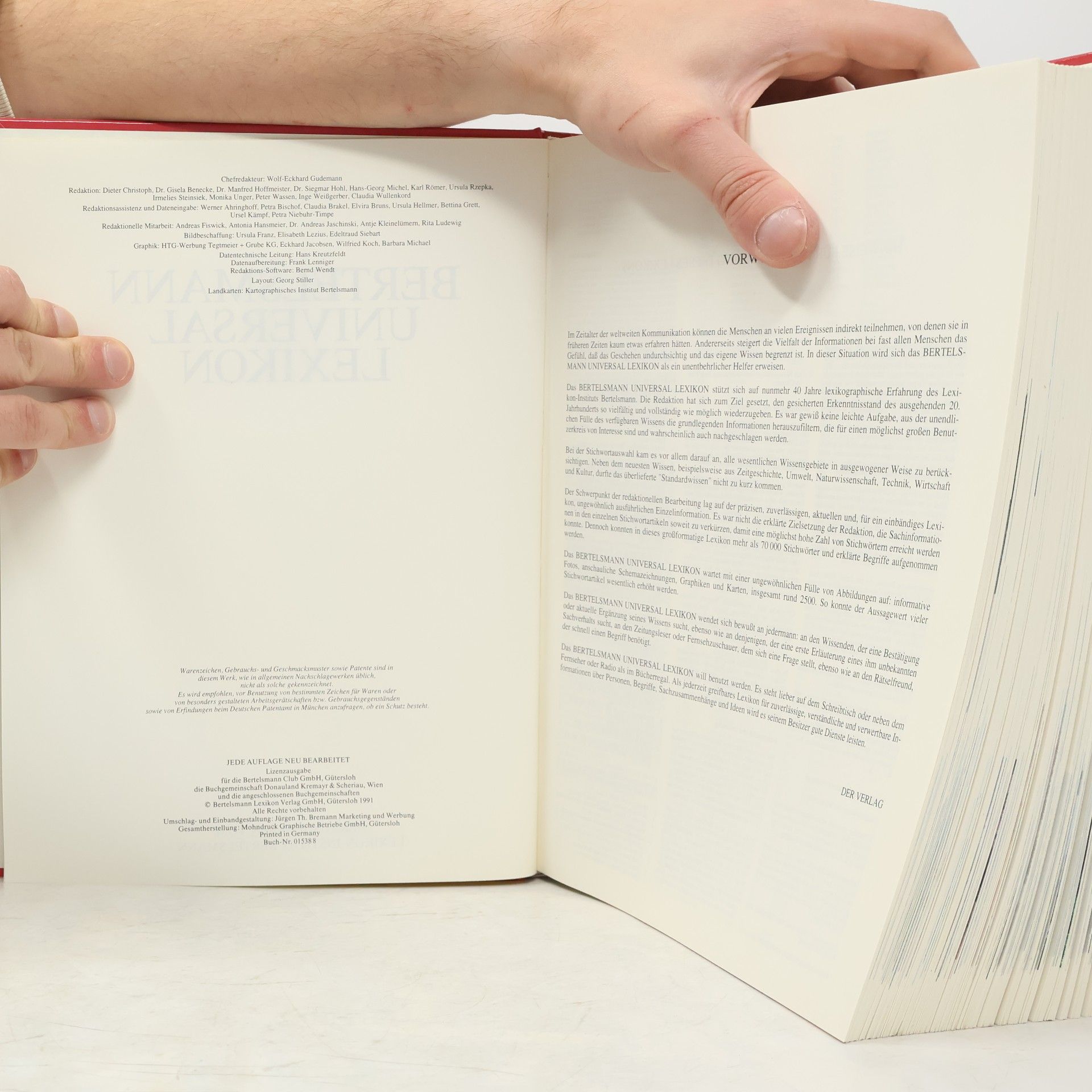 Various authors Bertelsmann Universal Lexikon