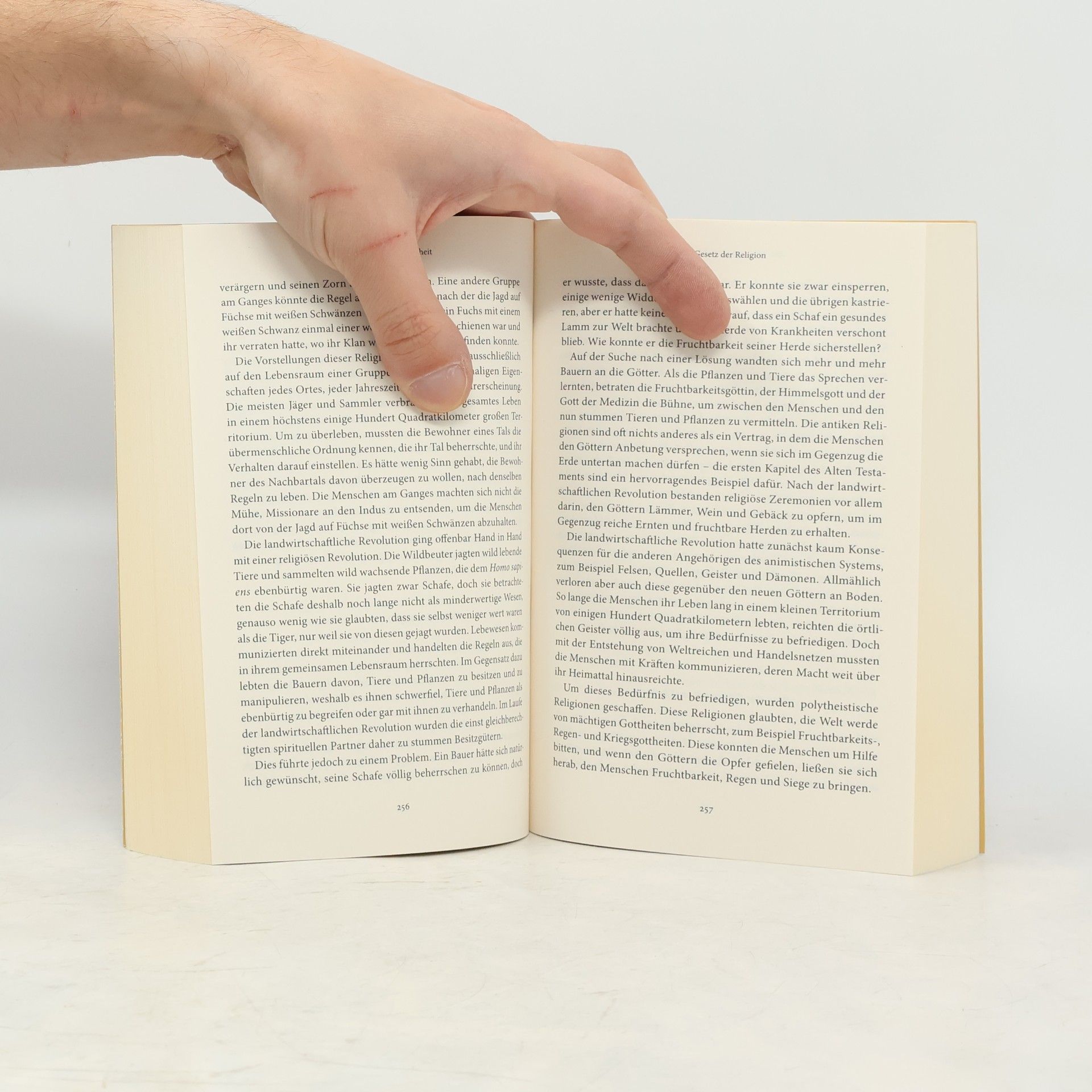 Yuval Noah Harari Sapiens