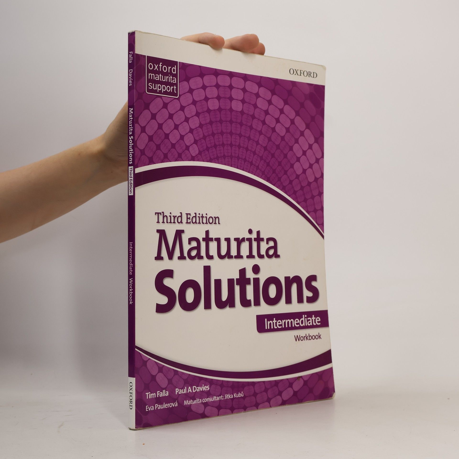 Collectif d'auteurs Maturita Solutions: Intermediate - Workbook
