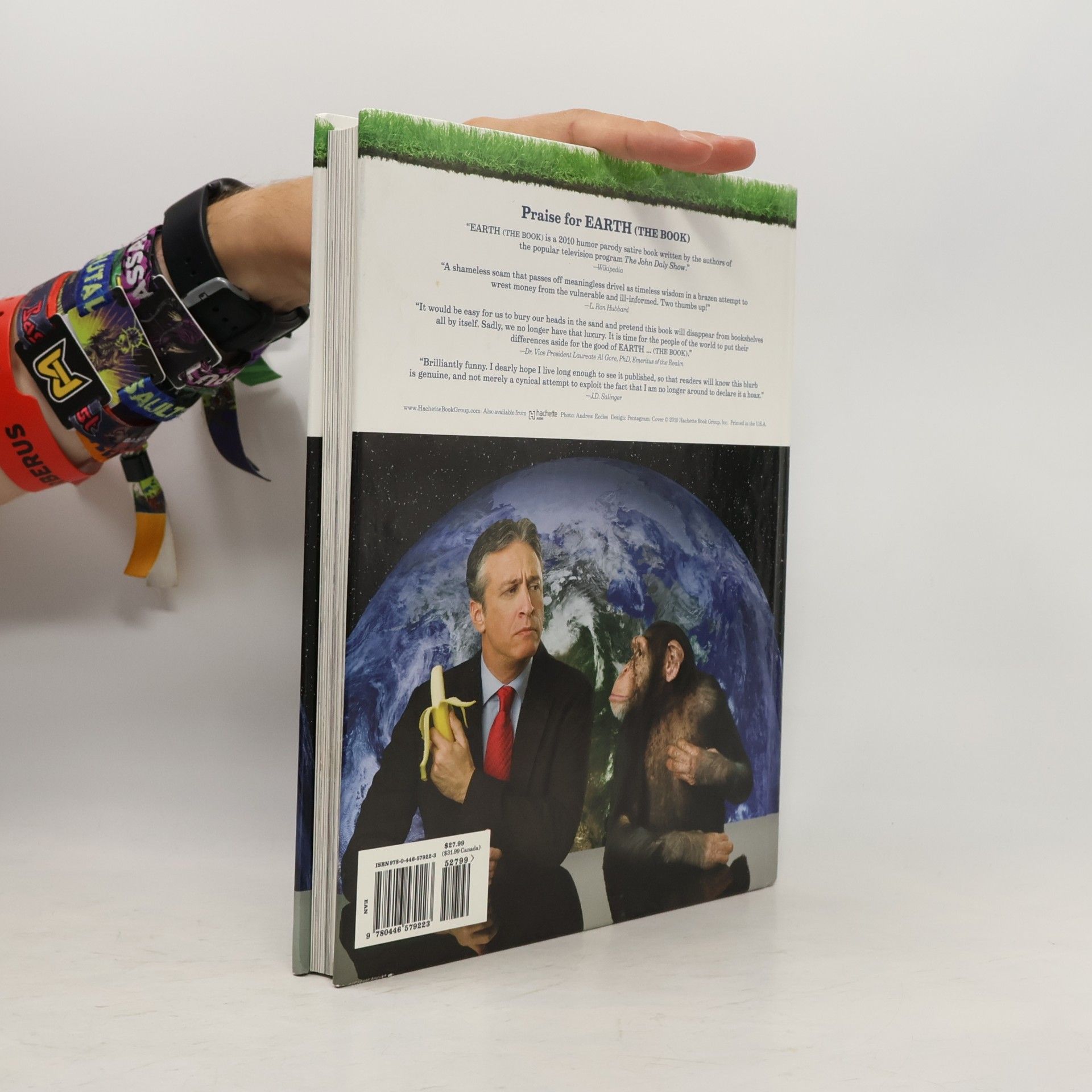 Autores varios The Daily Show with Jon Stewart Presents Earth (The Book)