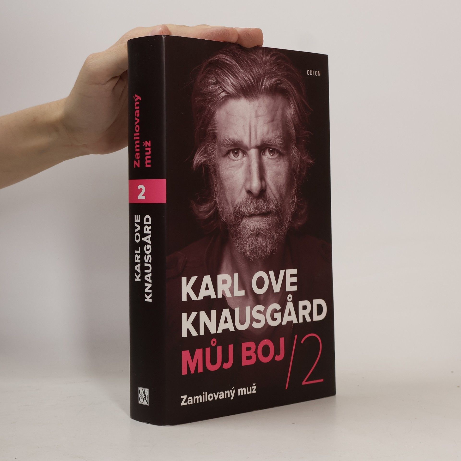 Karl Ove Knausgaard Zamilovaný muž. Můj boj 2