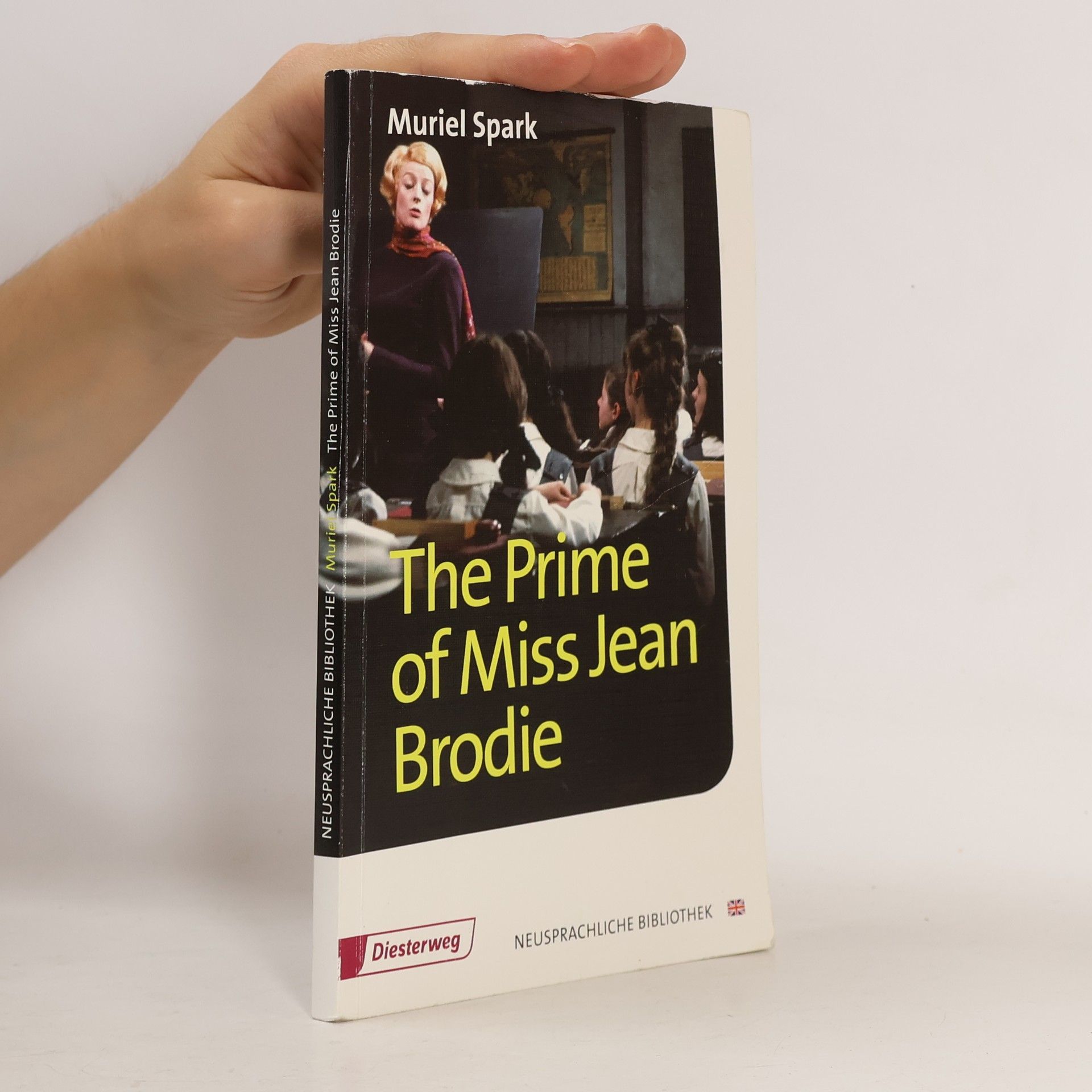 Muriel Spark The Prime of Miss Jean Brodie. Textbook