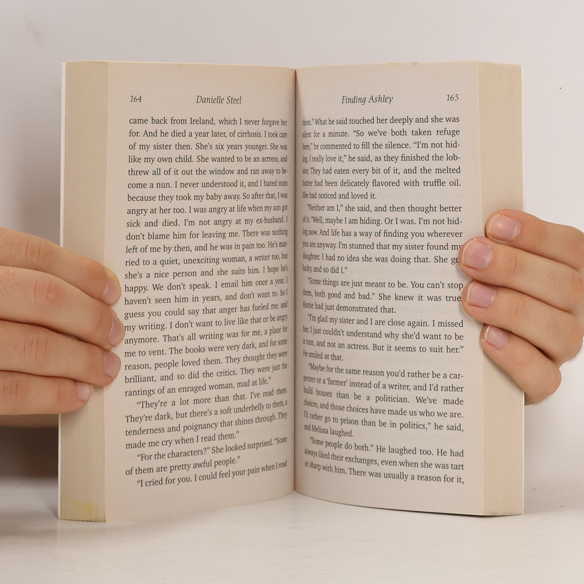 Danielle Steel Finding Ashley