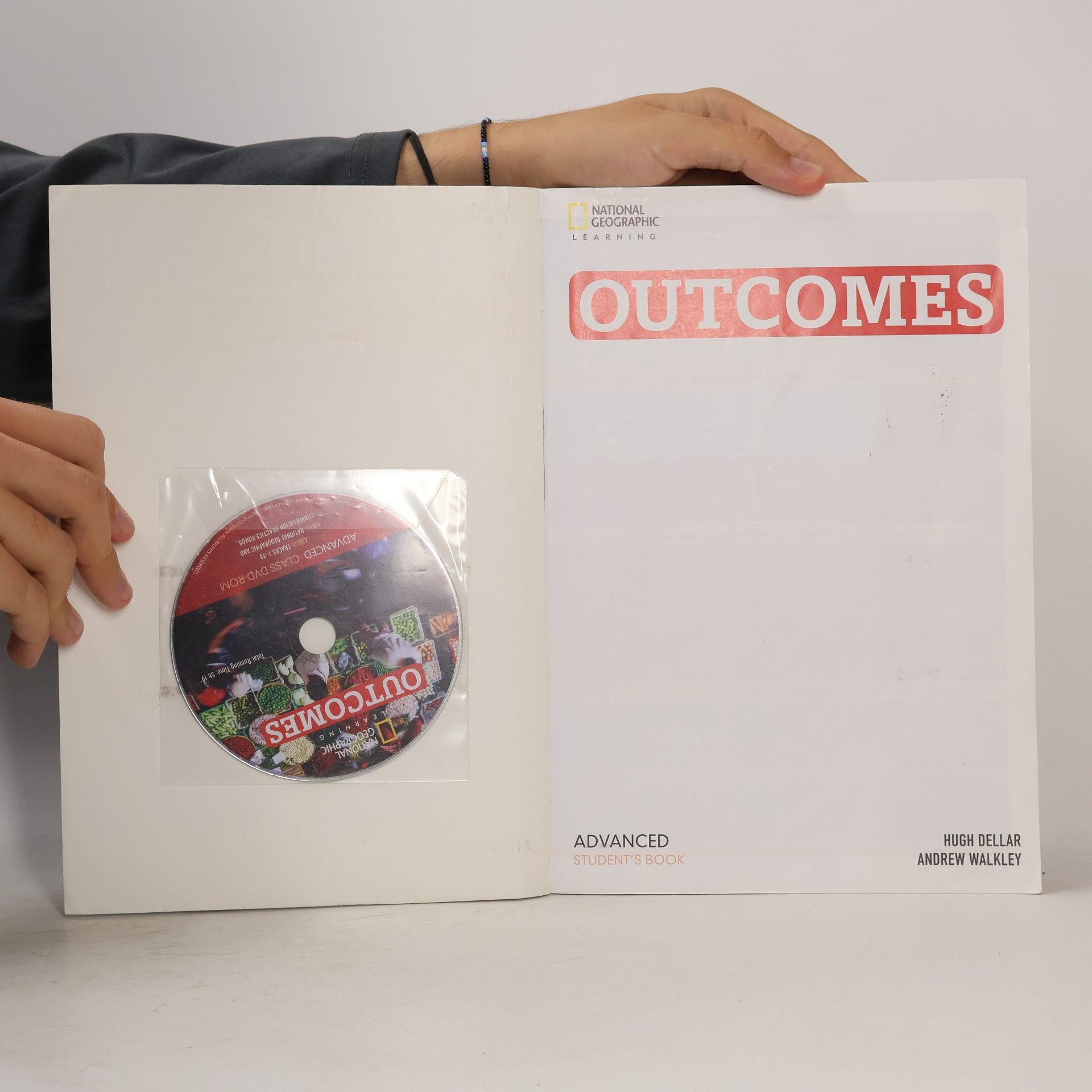 Hugh Dellar Outcomes. Advanced: Student's book
