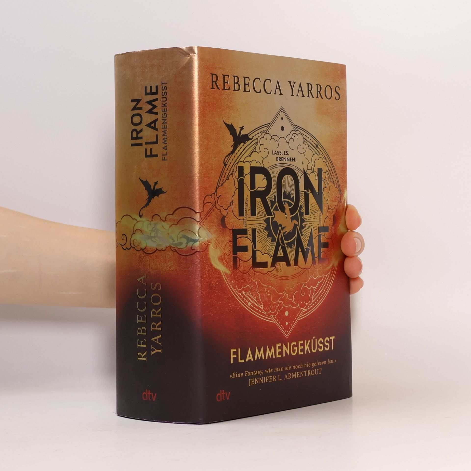 Rebecca Yarros Iron Flame