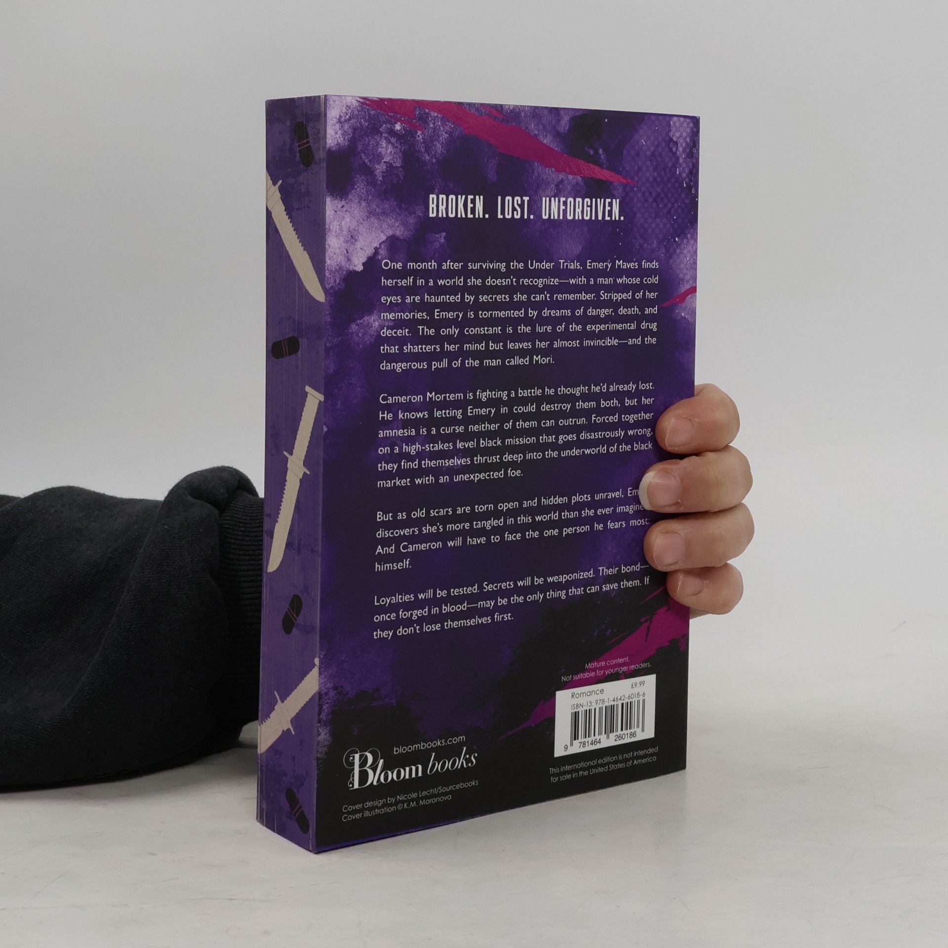 K M Moronova My Blade, Your Back: The Dark Military Romance Sequel to Your Knife, My Heart