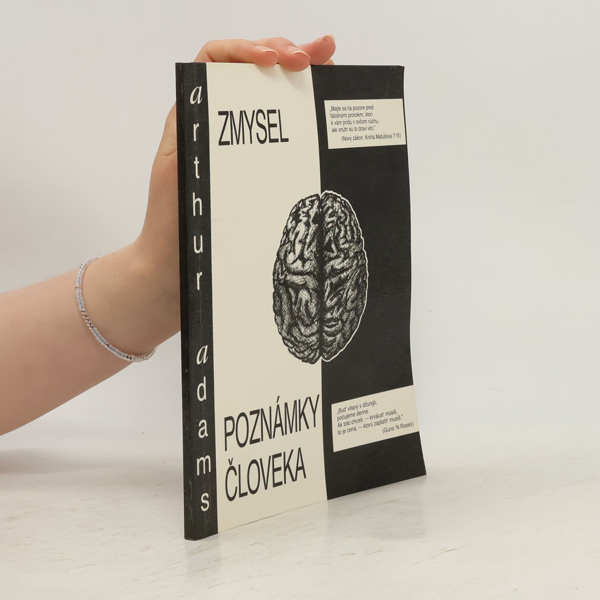 Zmysel. Poznámky človeka