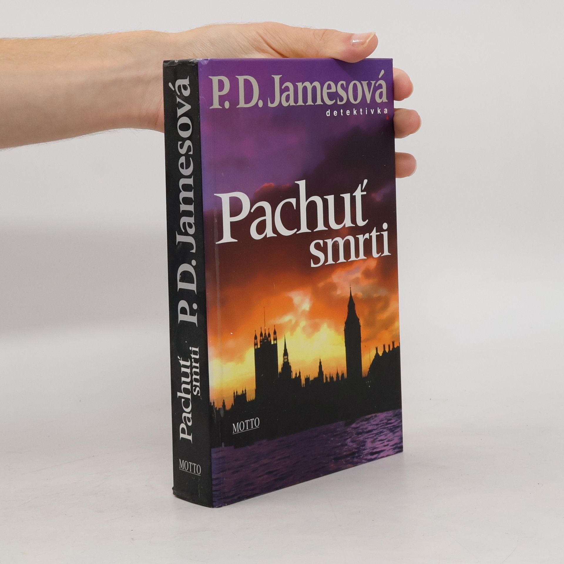 Phyllis Dorothy James Pachuť smrti