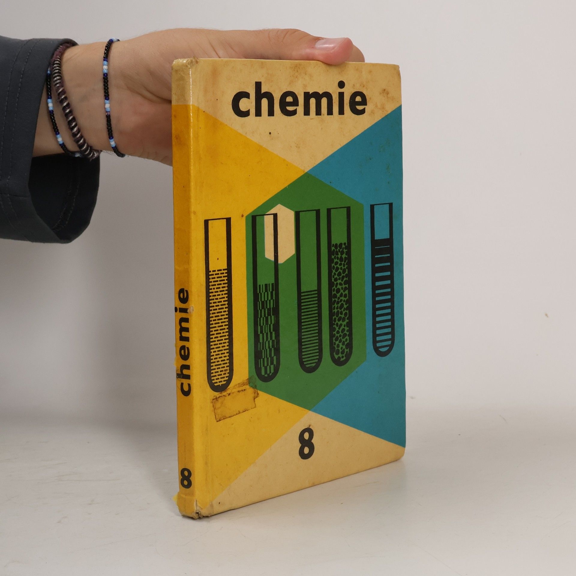 Chemie pro 8. ročník základních devítiletých škol