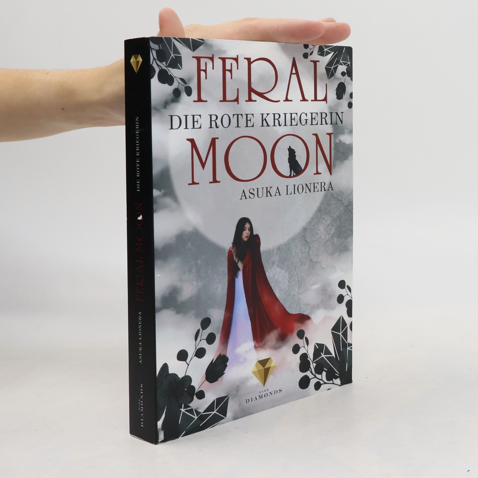 Asuka Lionera Feral Moon - die rote Kriegerin