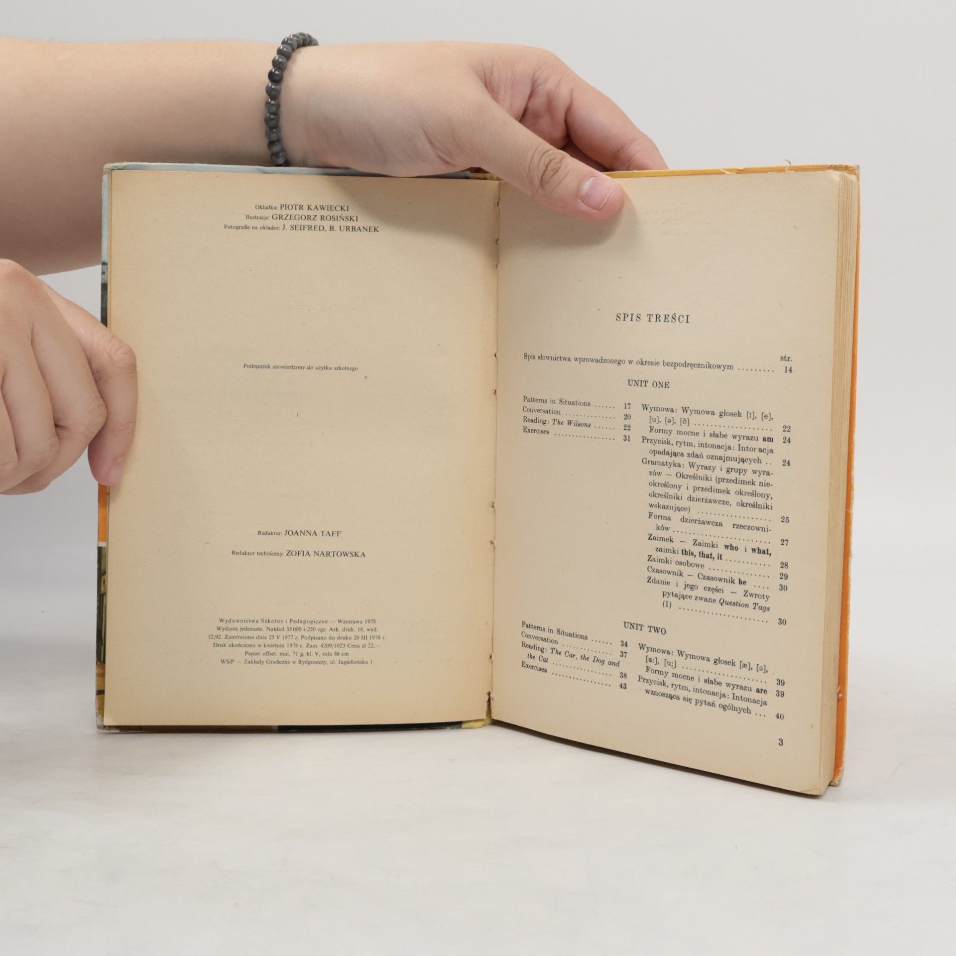 Various authors We Learn English I
