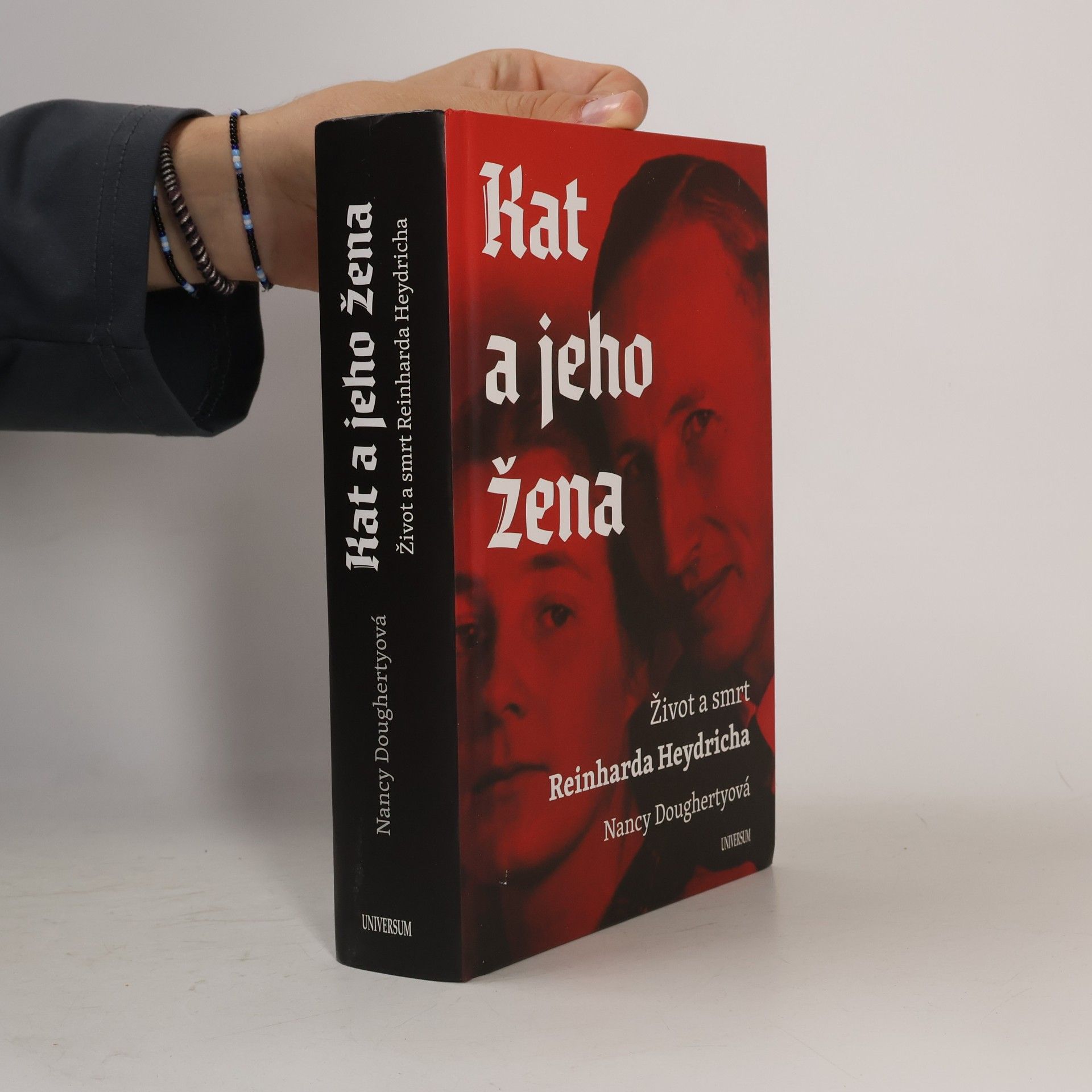 Nancy Dougherty Kat a jeho žena : život a smrt Reinharda Heydricha
