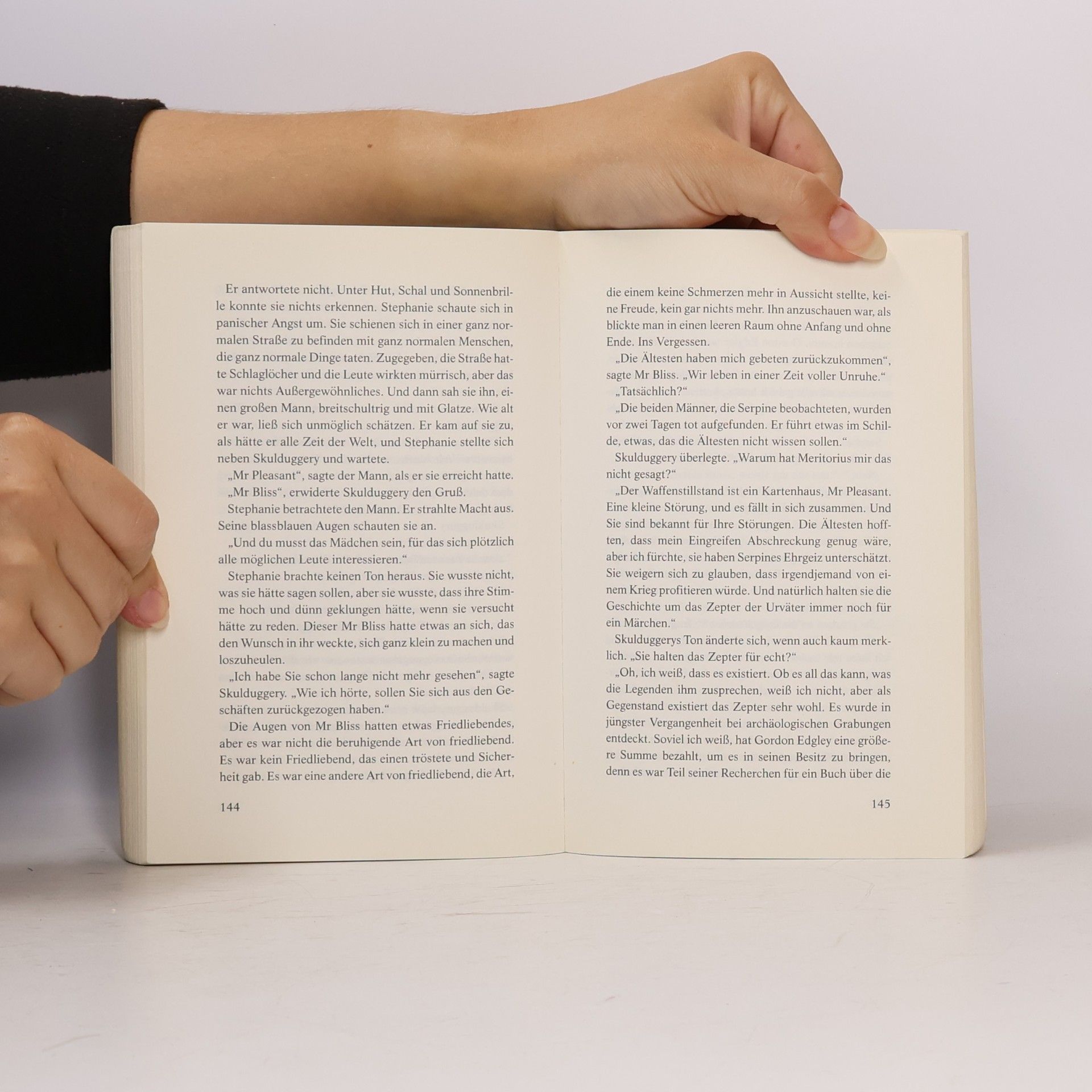 Derek Landy Skulduggery Pleasant: Der Gentleman mit der Feuerhand