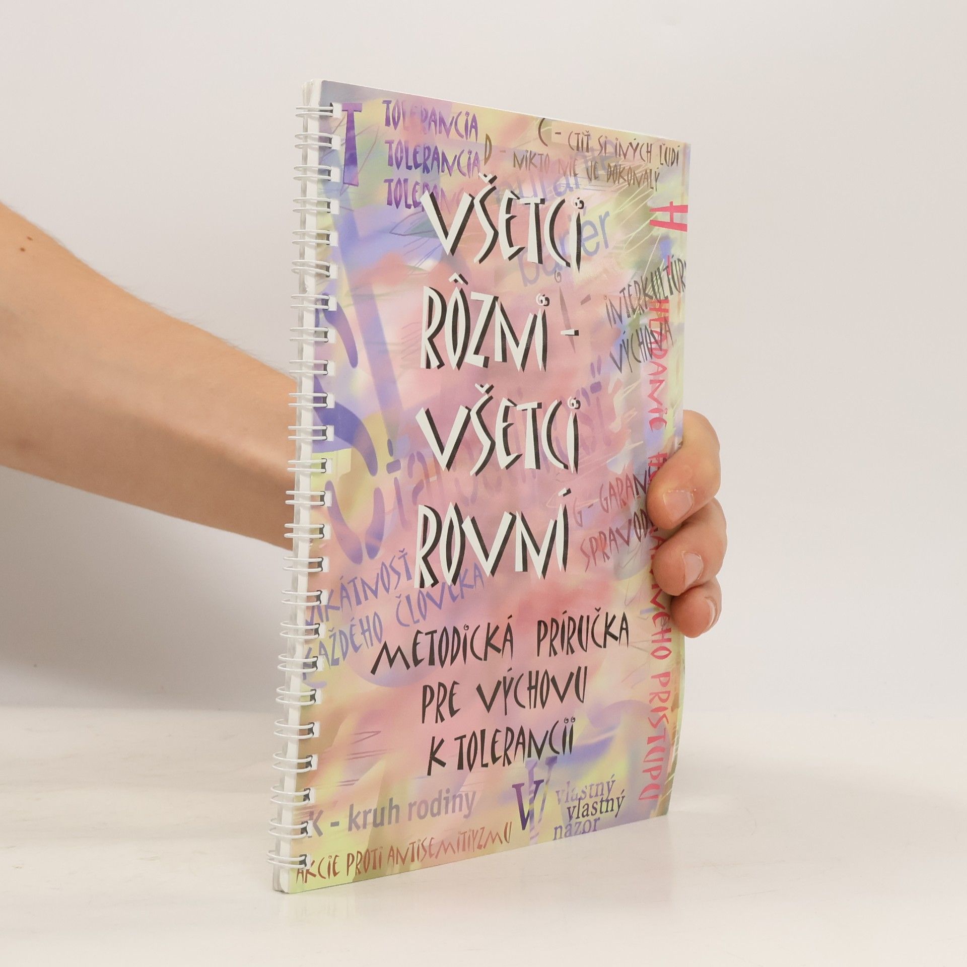AA.VV. Všetci rôzni, všetci rovní