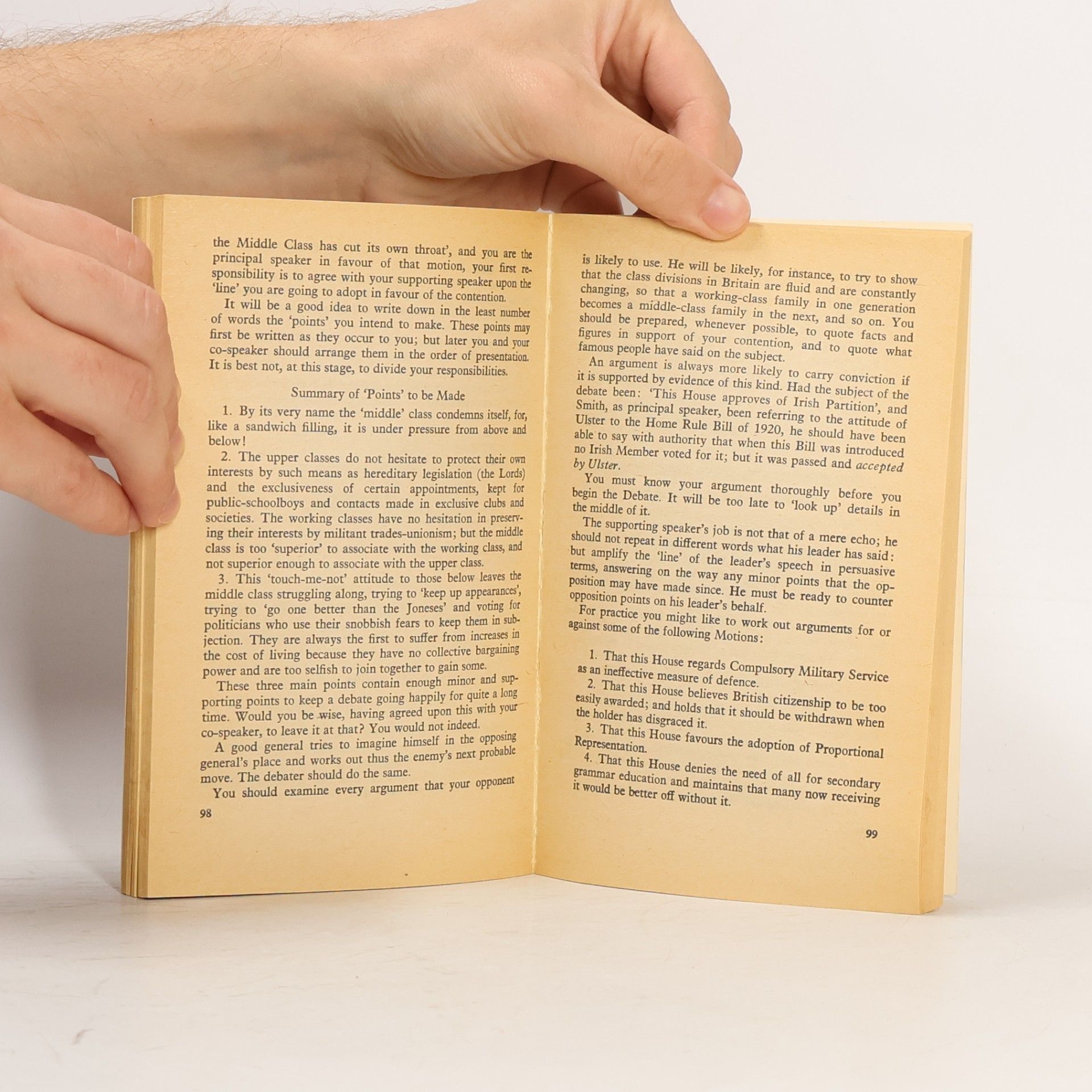 Robert Seton Lawrence A Guide to Speaking in Public