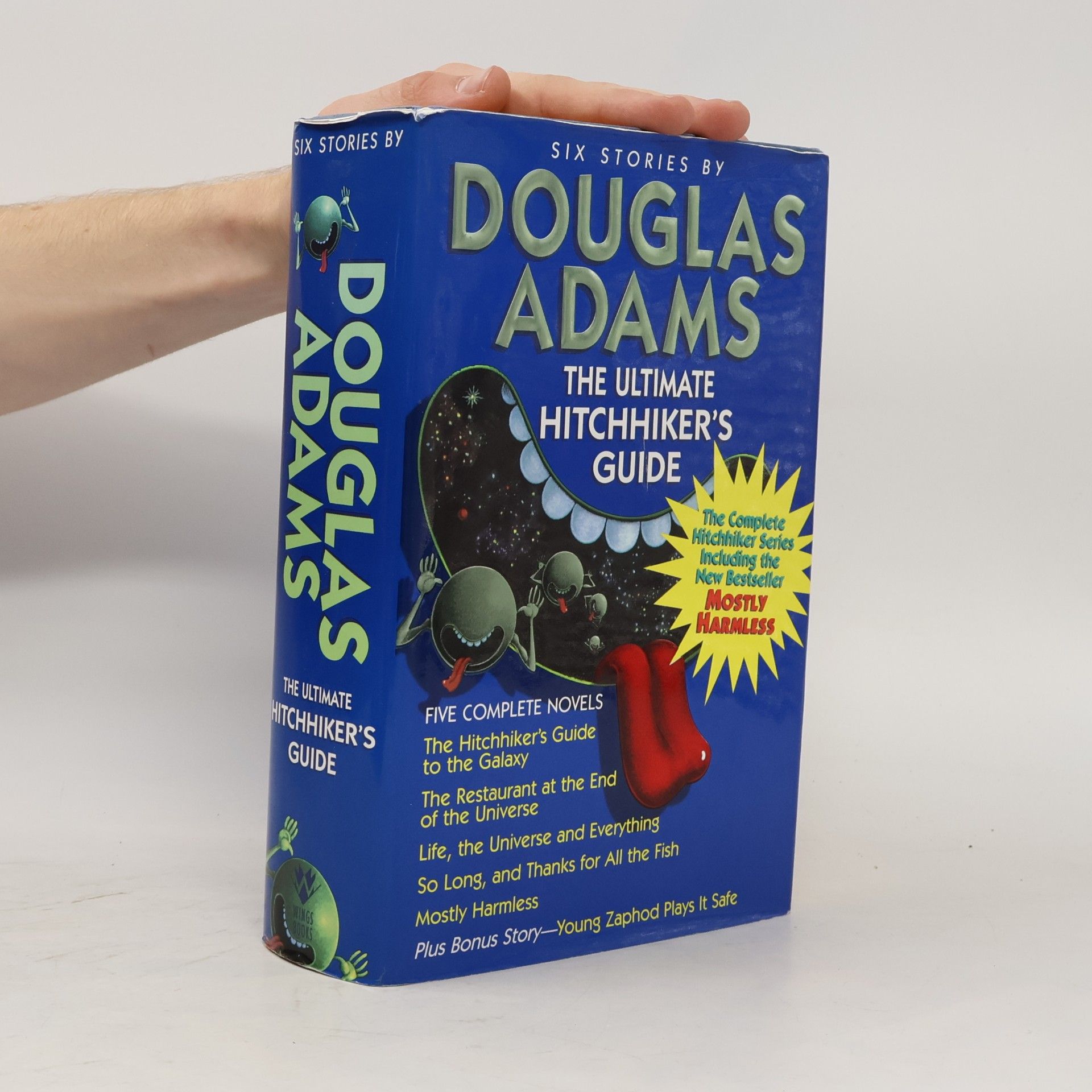 Douglas Adams The Ultimate Hitchhiker's Guide