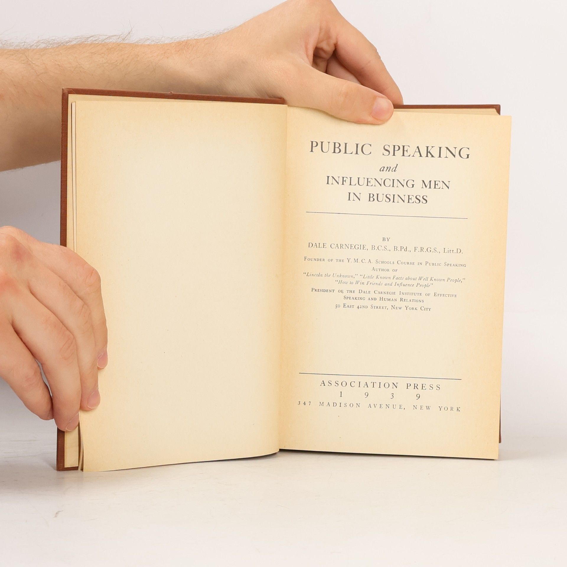 Dale Carnegie Public Speaking and Influencing Men in Business