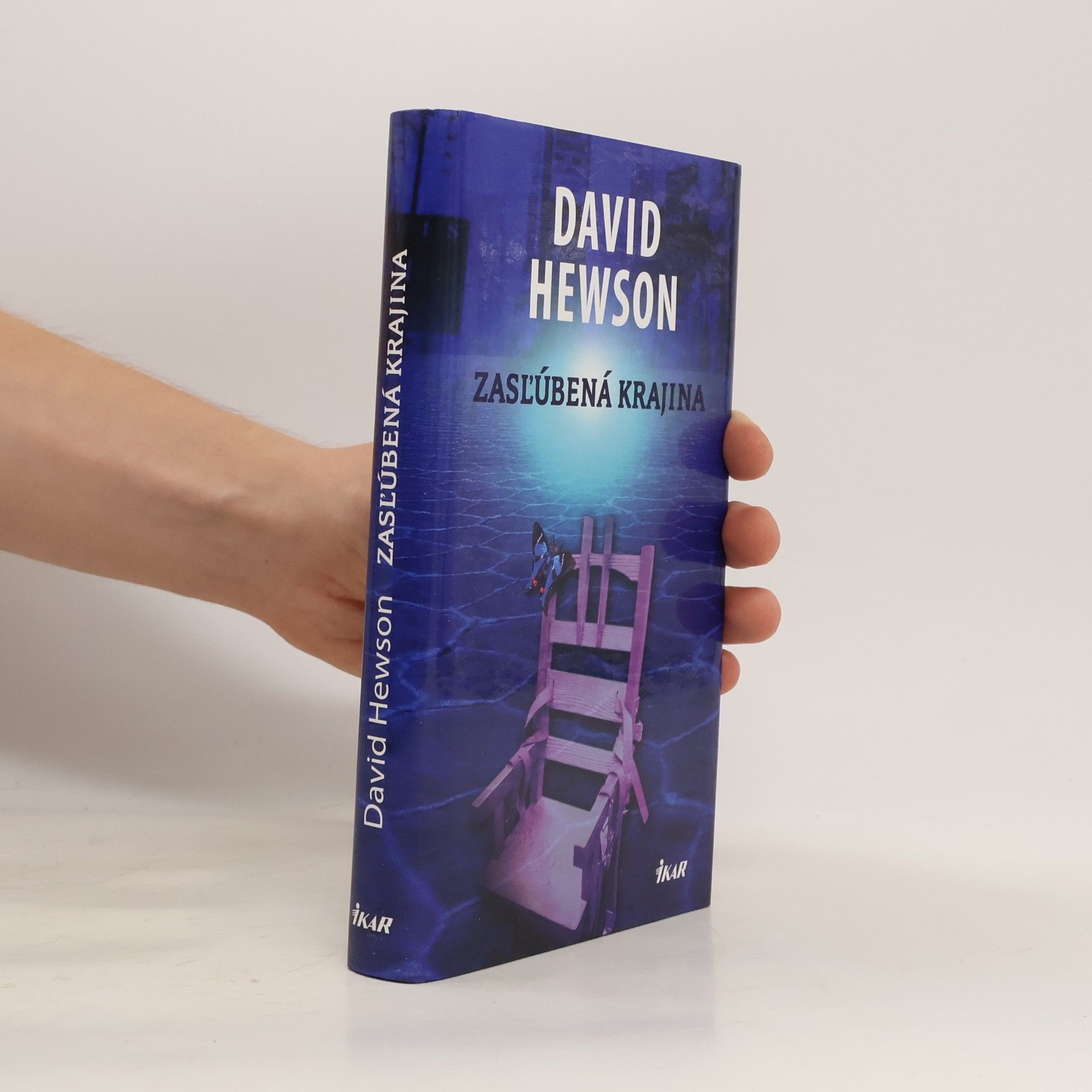 David Hewson Zasľúbená krajina