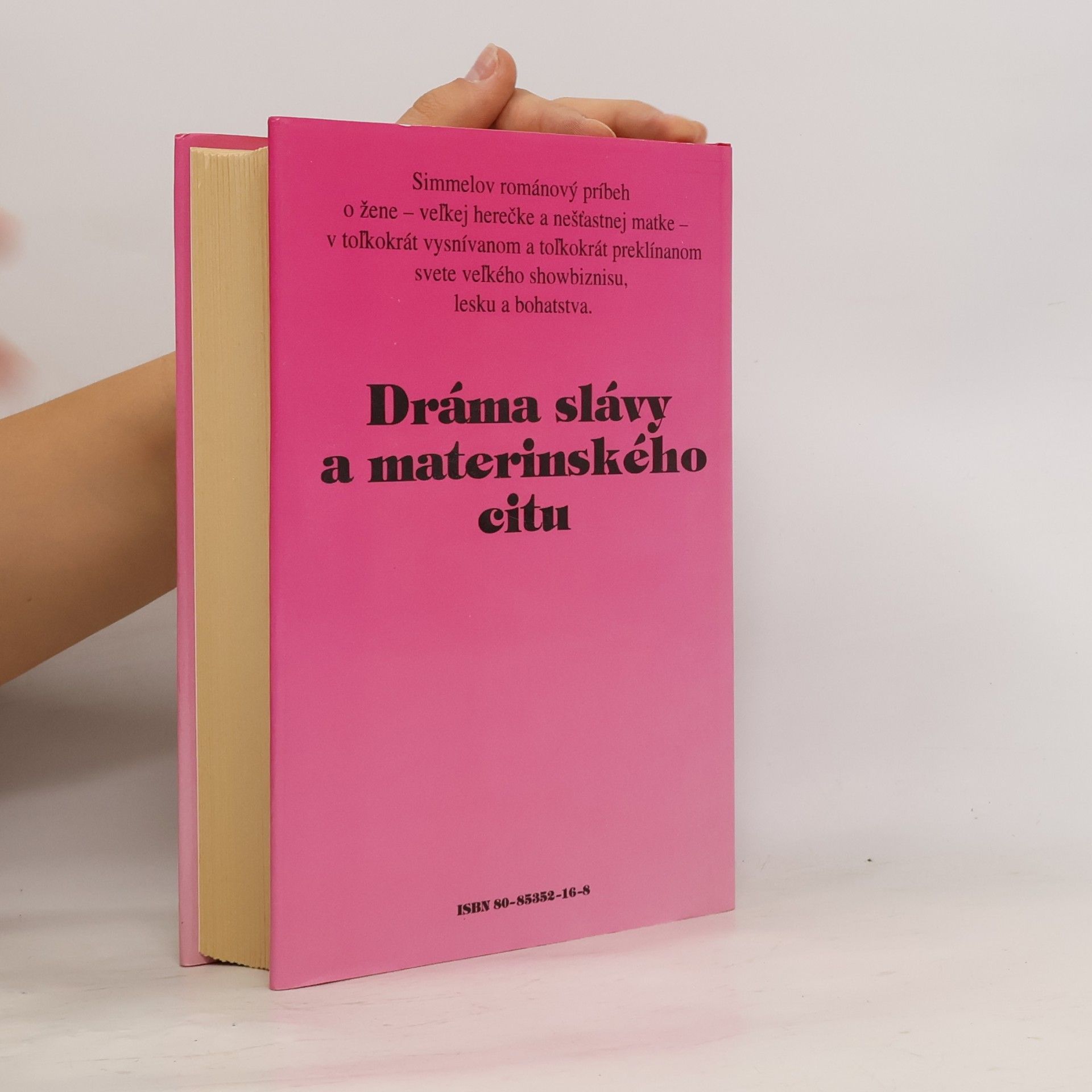 Johannes Mario Simmel Nikto nie je ostrov