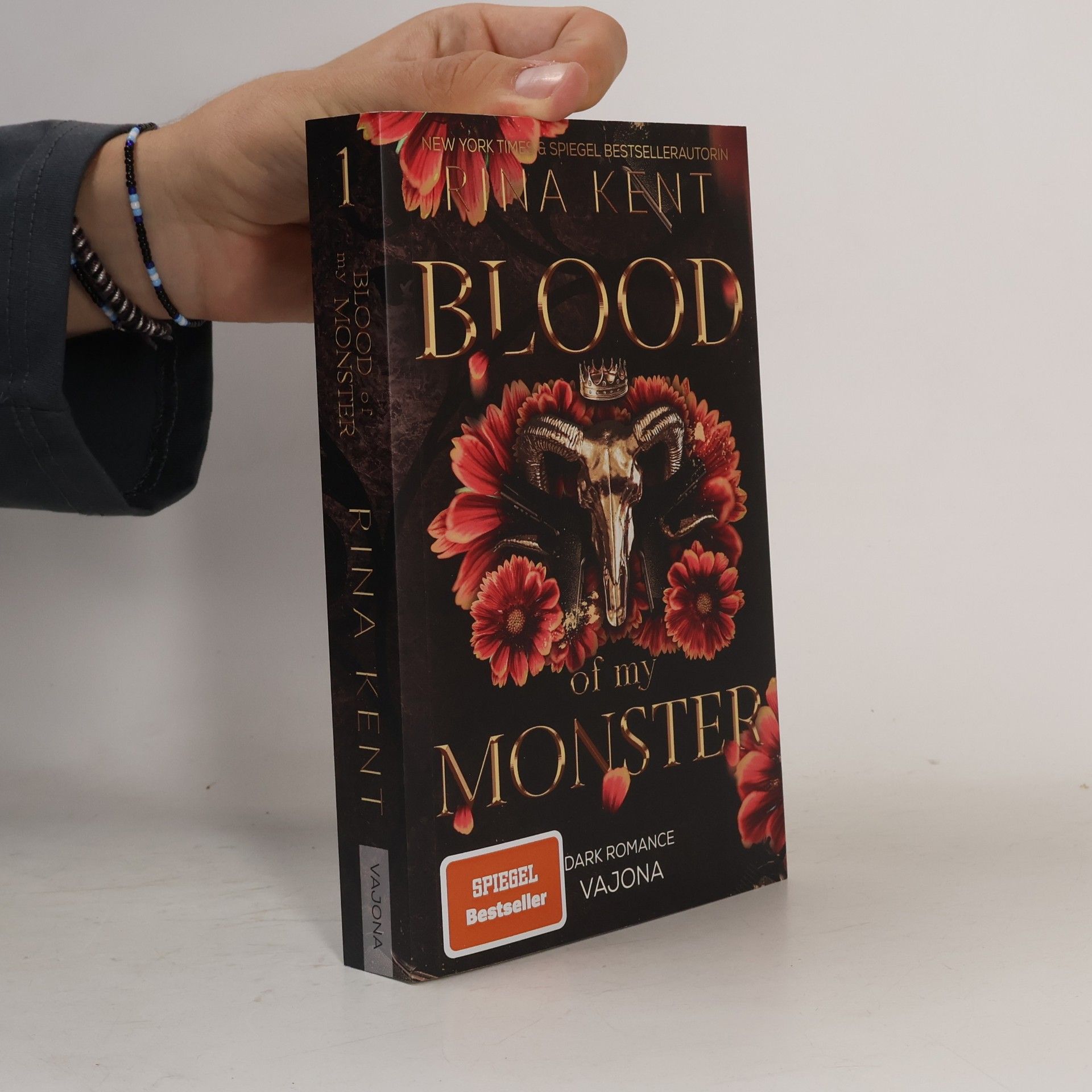 Rina Kent Monsters Trilogy - 1: Blood Of My Monster