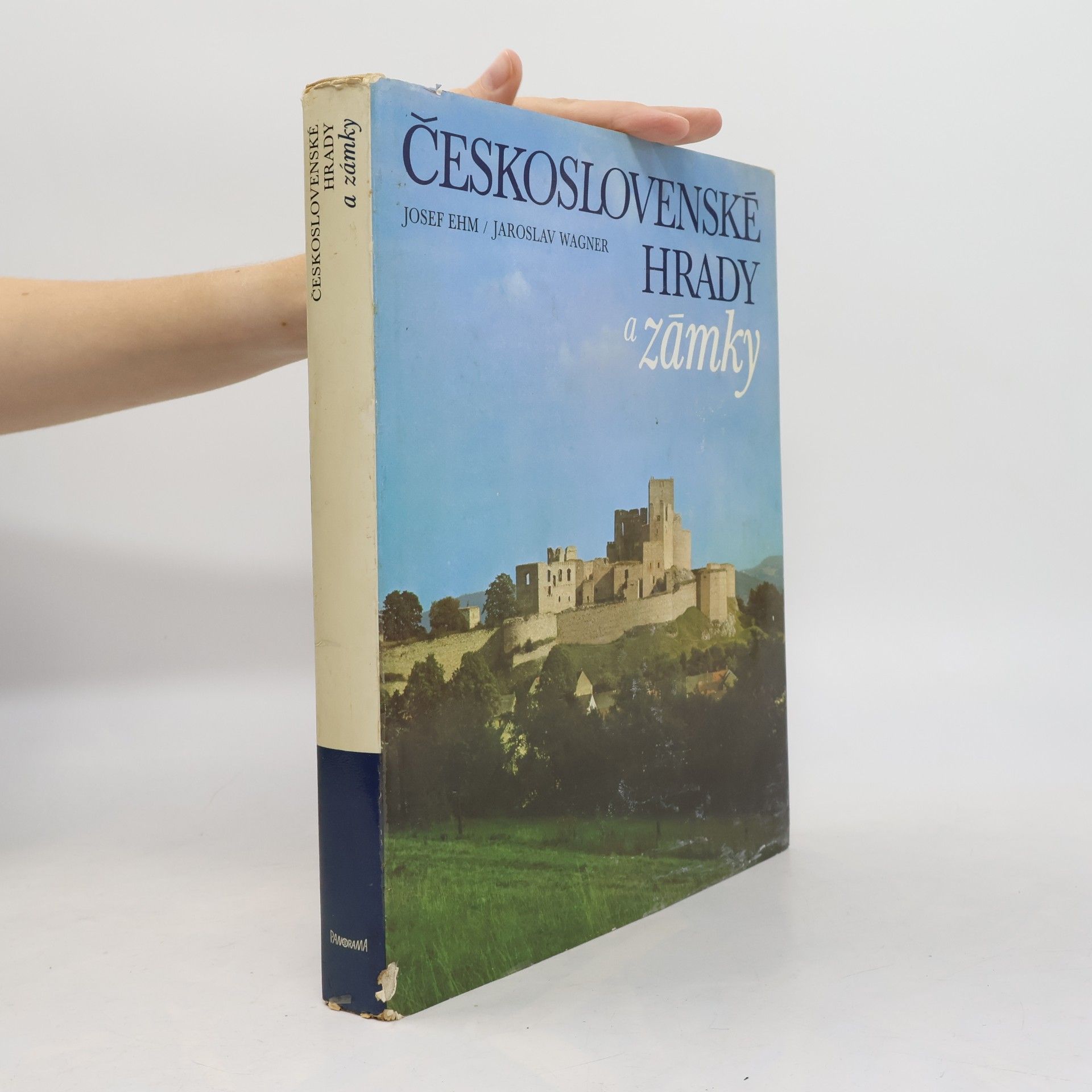 Československé hrady a zámky