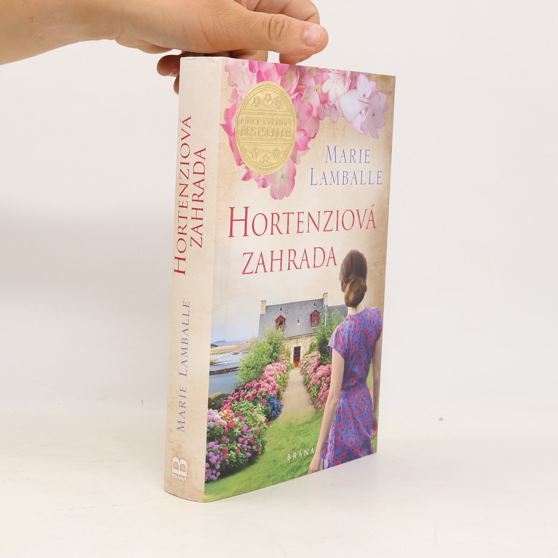 Anne Jacobs Hortenziová zahrada