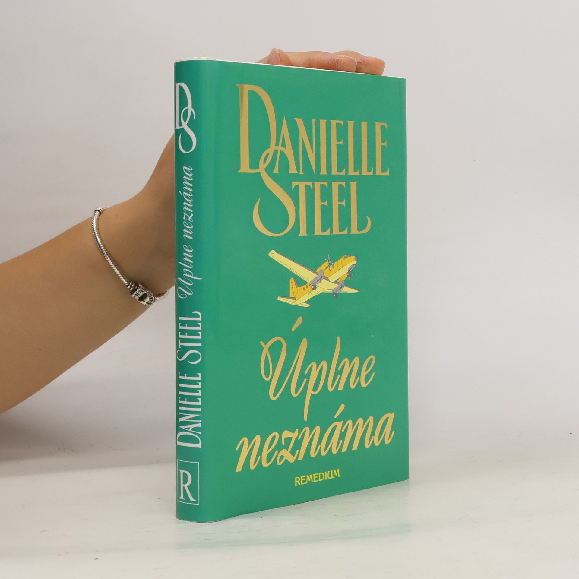 Danielle Steel Úplne neznáma