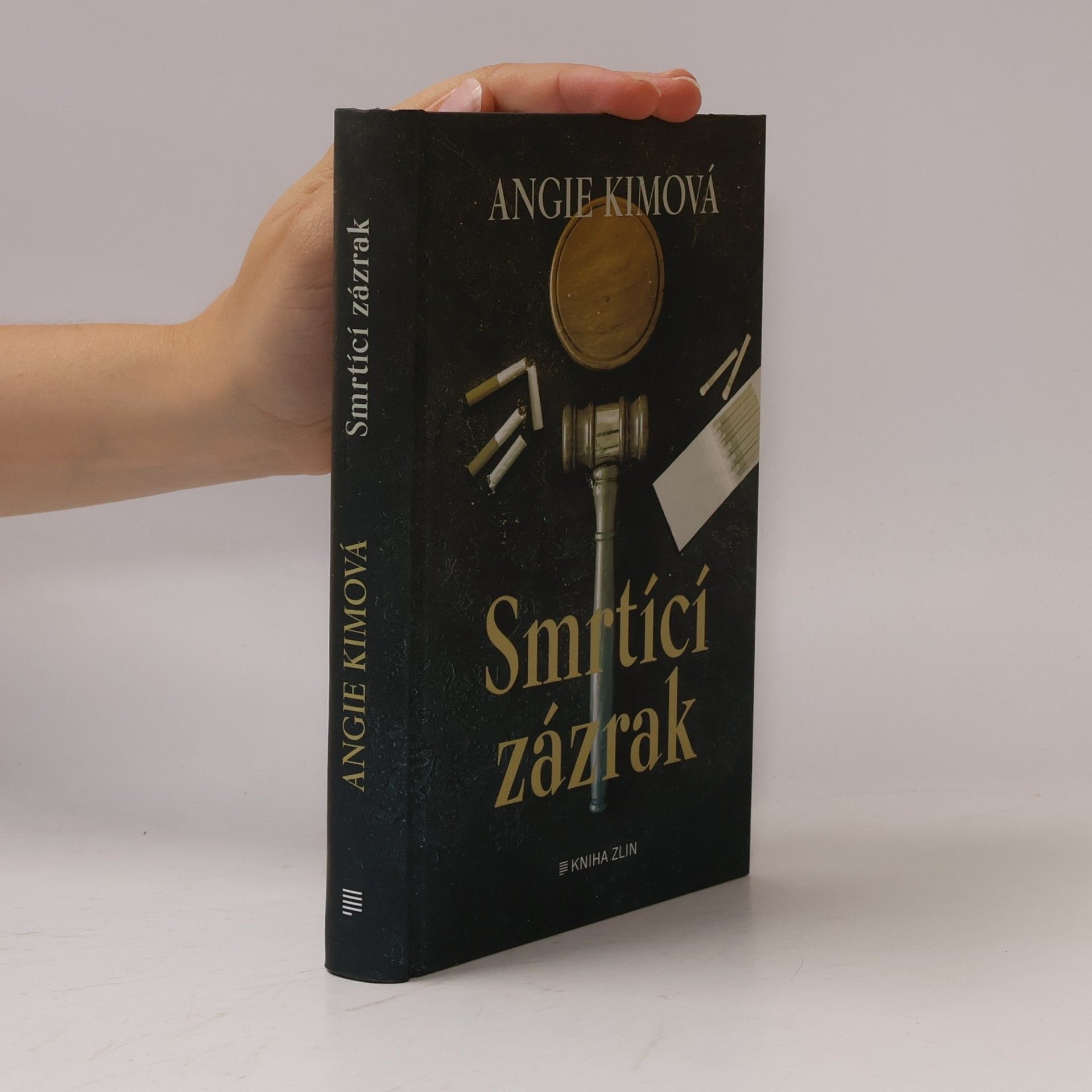 Angie Kim Smrtící zázrak