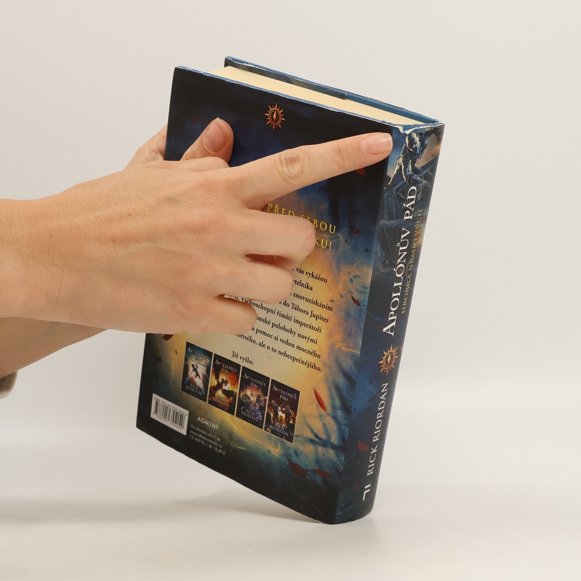 Rick Riordan Apollónův pád - Hrobka nemrtvých