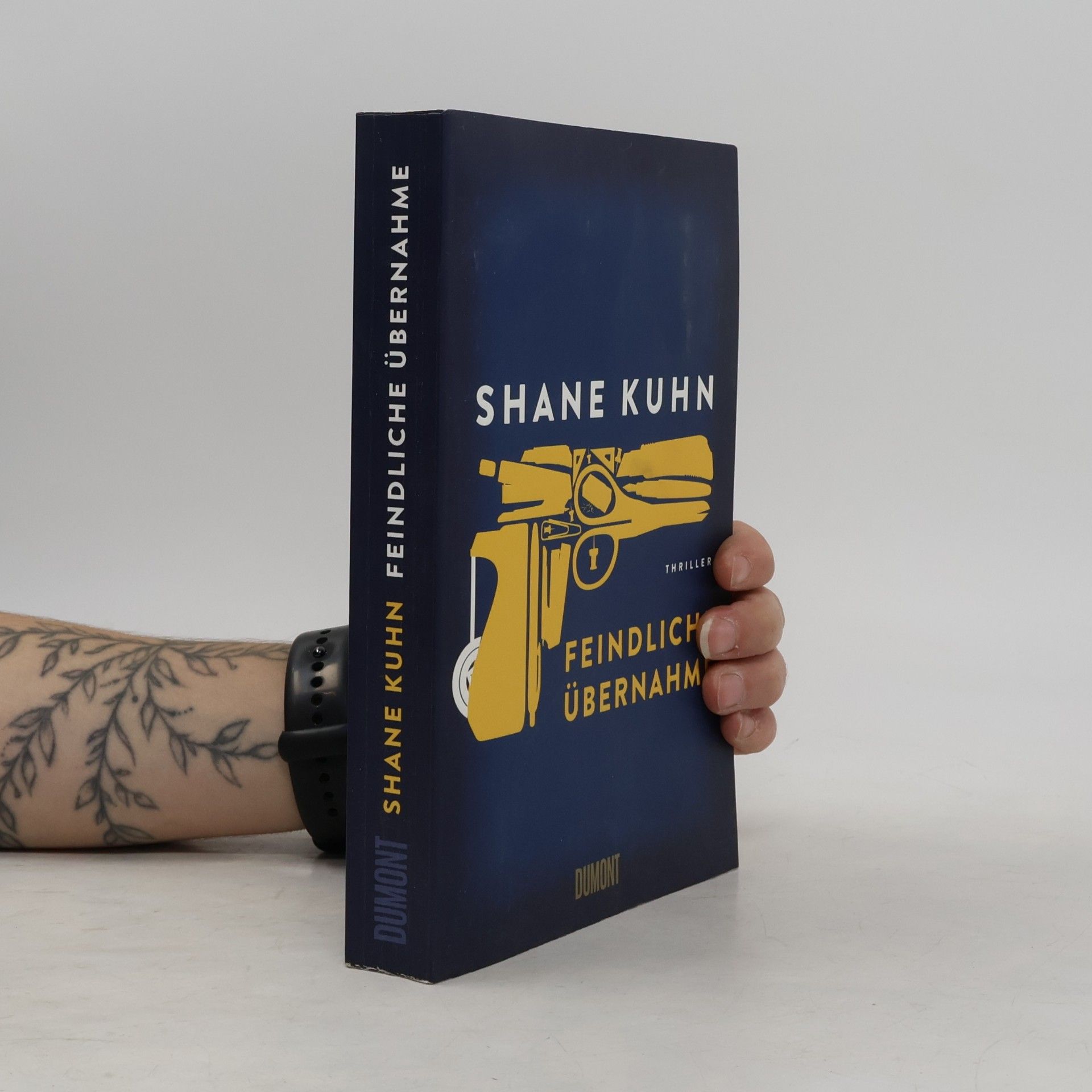 Shane Kuhn Feindliche Übernahme