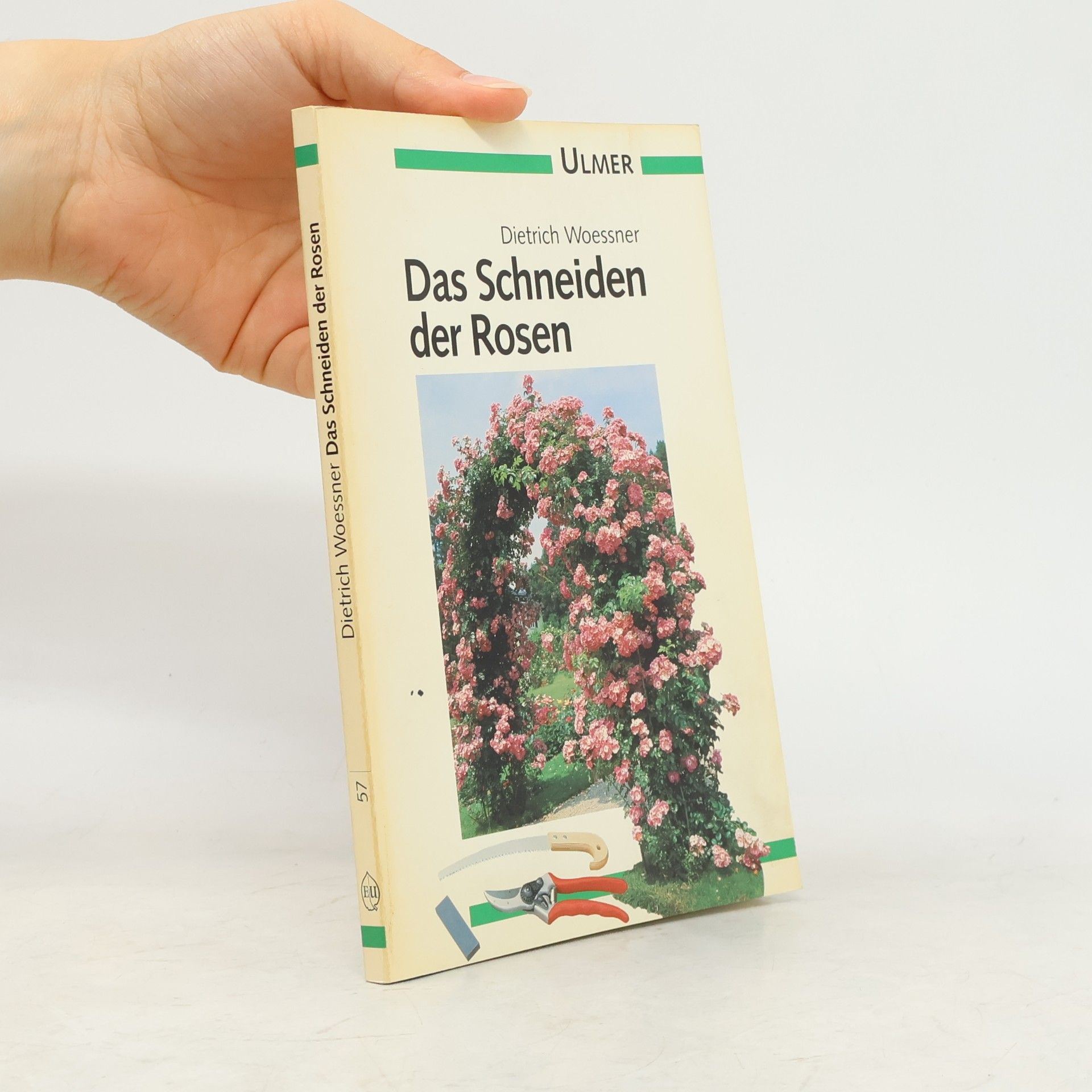 Das Schneiden der Rosen