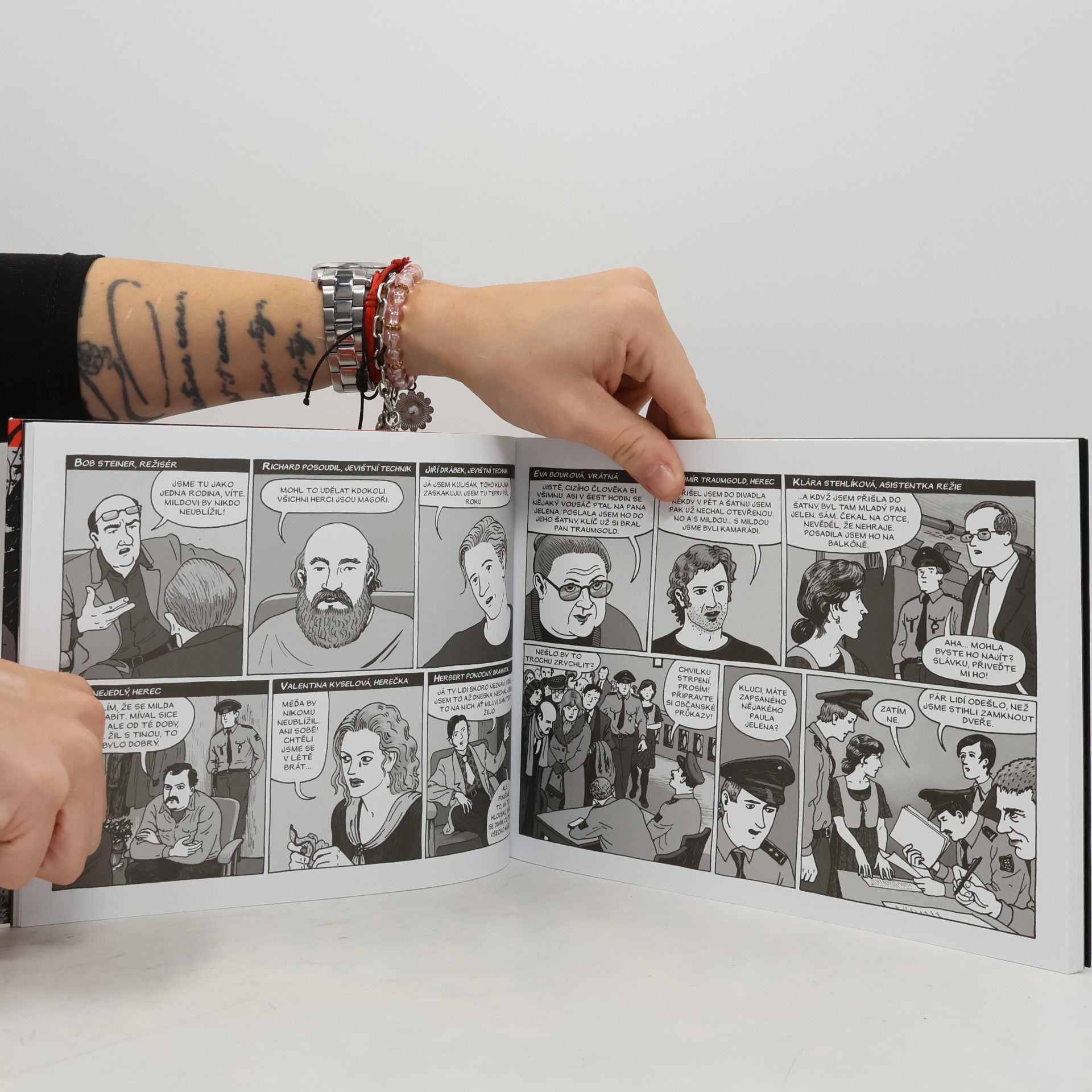 Lucie Lomová Na odstřel: Komiksová detektivka