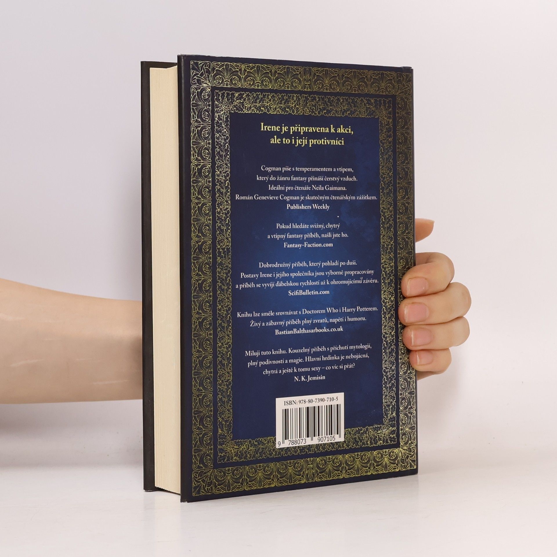 Genevieve Cogman Neviditelná knihovna. Kniha druhá, Maskované město