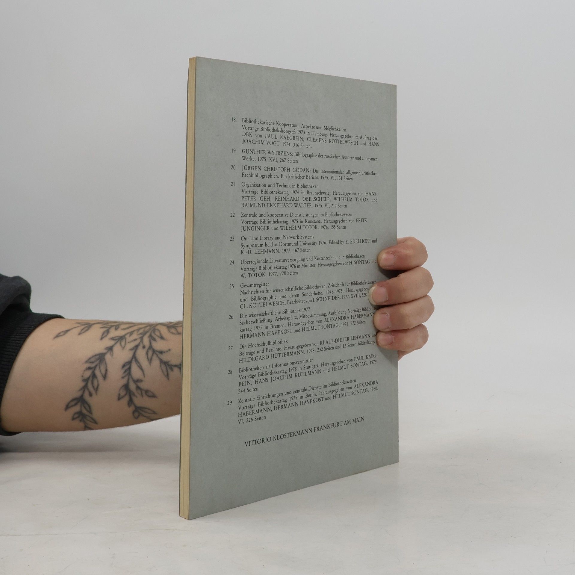 Deutsches Bibliotheksinstitut. Kommission für Handschriftenfragen. Zeitschrift für Bibliothekswesen und Bibliographie - 30: Zur Praxis des Handschriftenbibliothekars