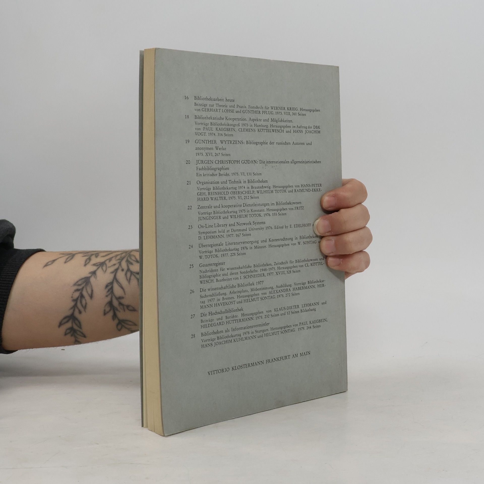 Alexandra Habermann Zeitschrift für Bibliothekswesen und Bibliographie - 29: Zentrale Einrichtungen und zentrale Dienste im Bibliothekswesen: Vorträge Bibliothekartag 1979
