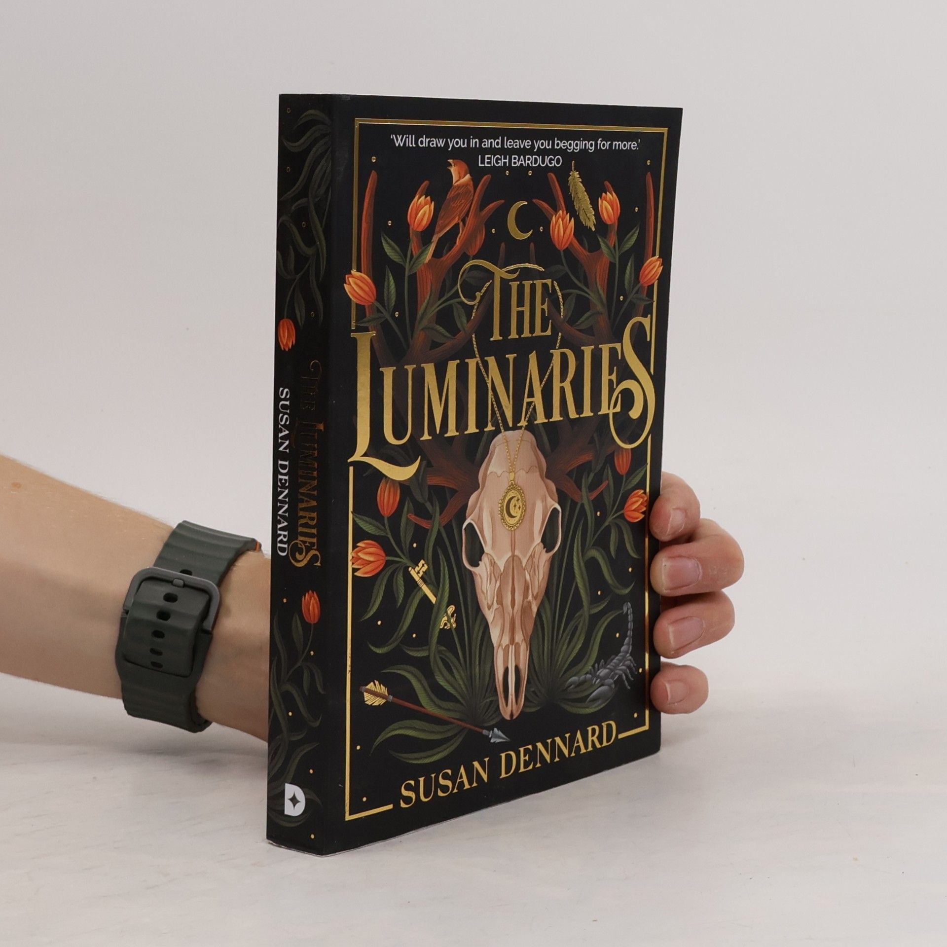 Susan Dennard The Luminaries