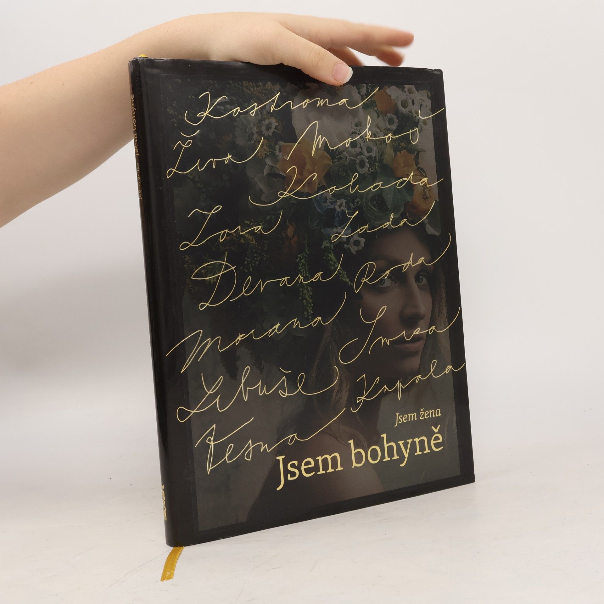 Lilia Khousnoutdinova Jsem žena, jsem bohyně